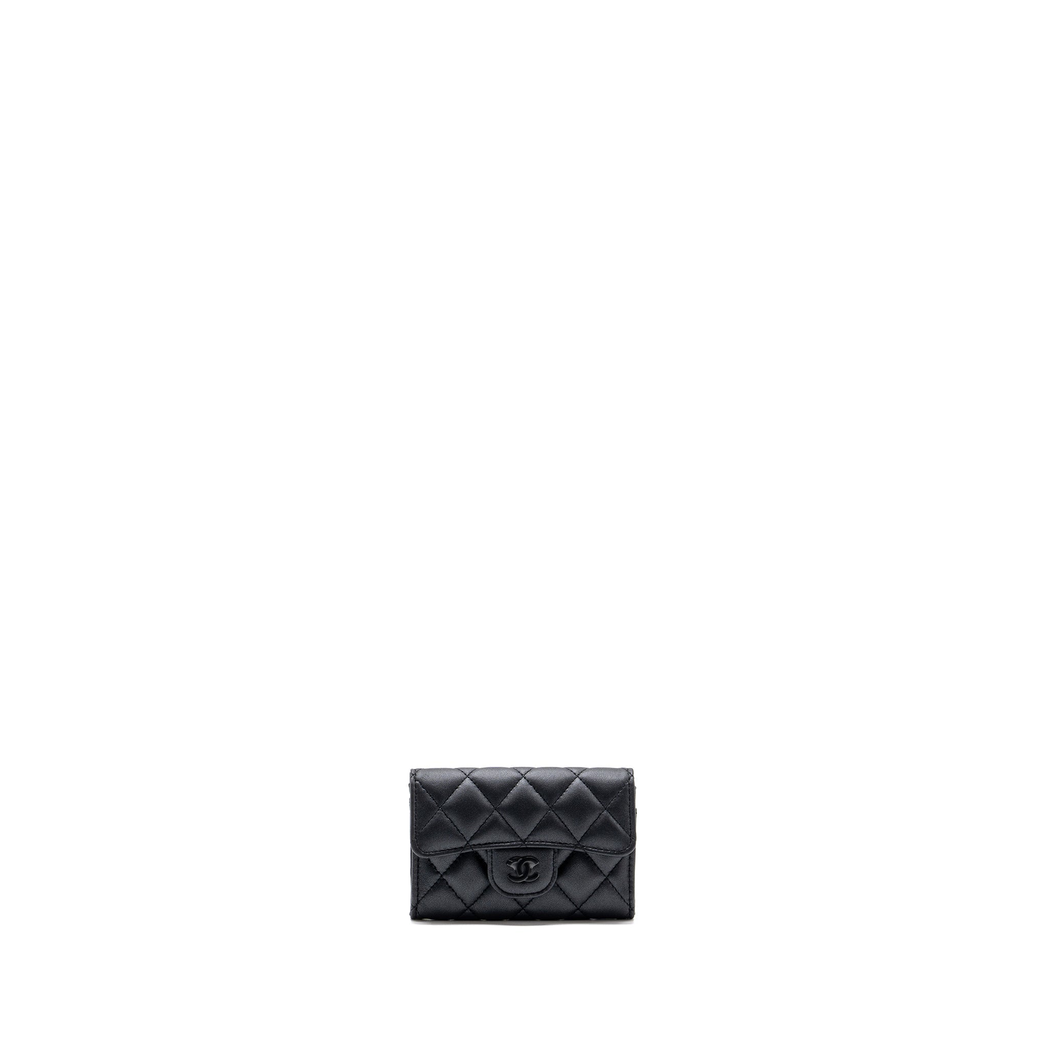 chanel-classic-flap-card-holder-lambskin-so-black-microchip