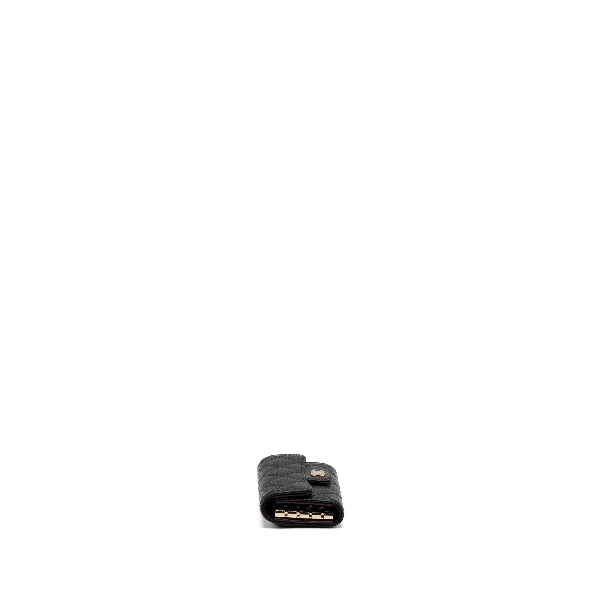 chanel-classic-flap-key-holder-caviar-black-lghw