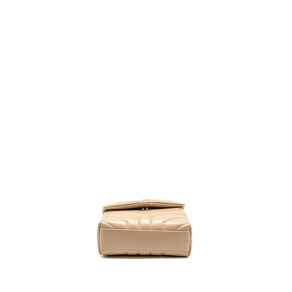 saint-laurent-ysl-toy-loulou-quilted-shoulder-bag-calfskin-beige-ghw