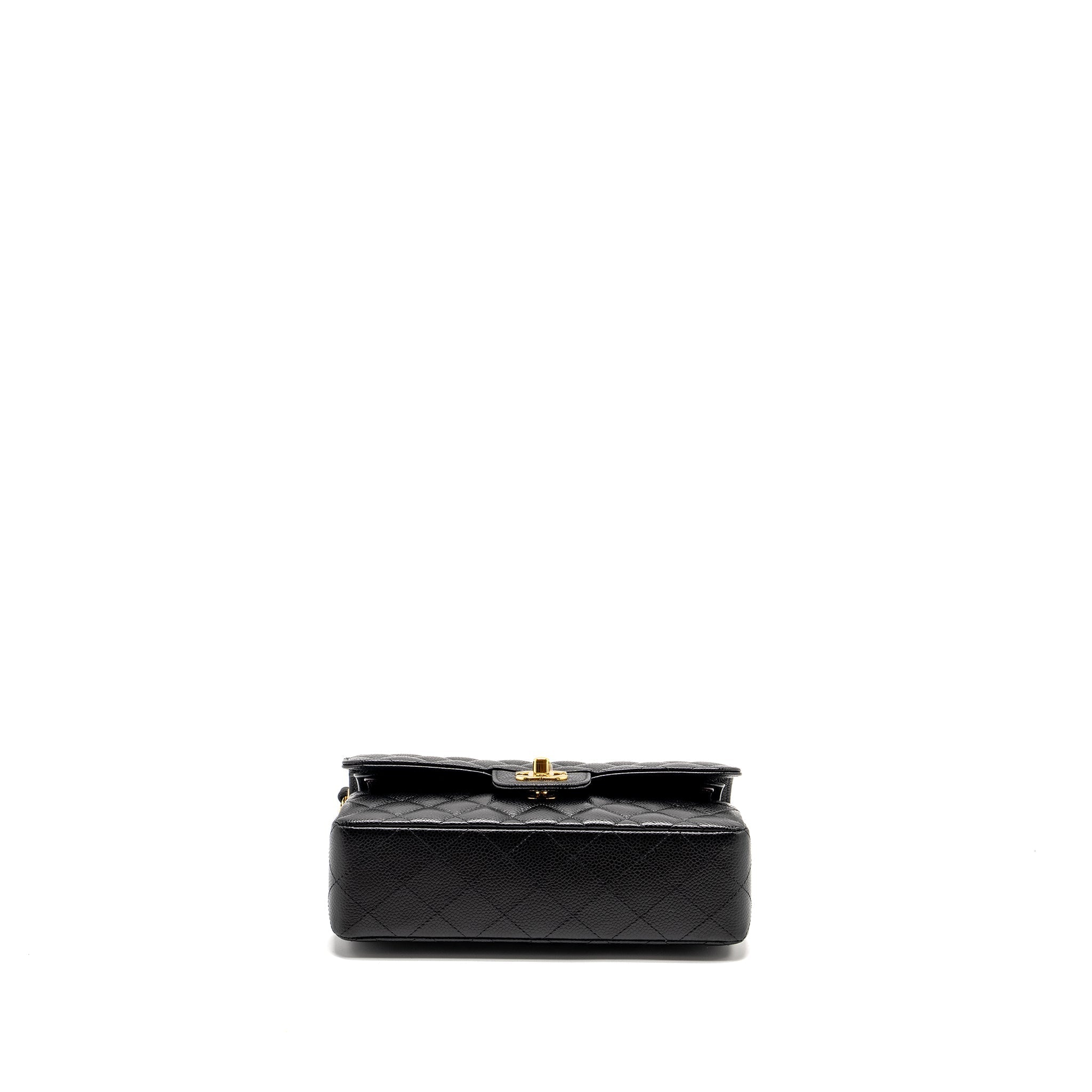 chanel-small-classic-double-flap-bag-caviar-ghw