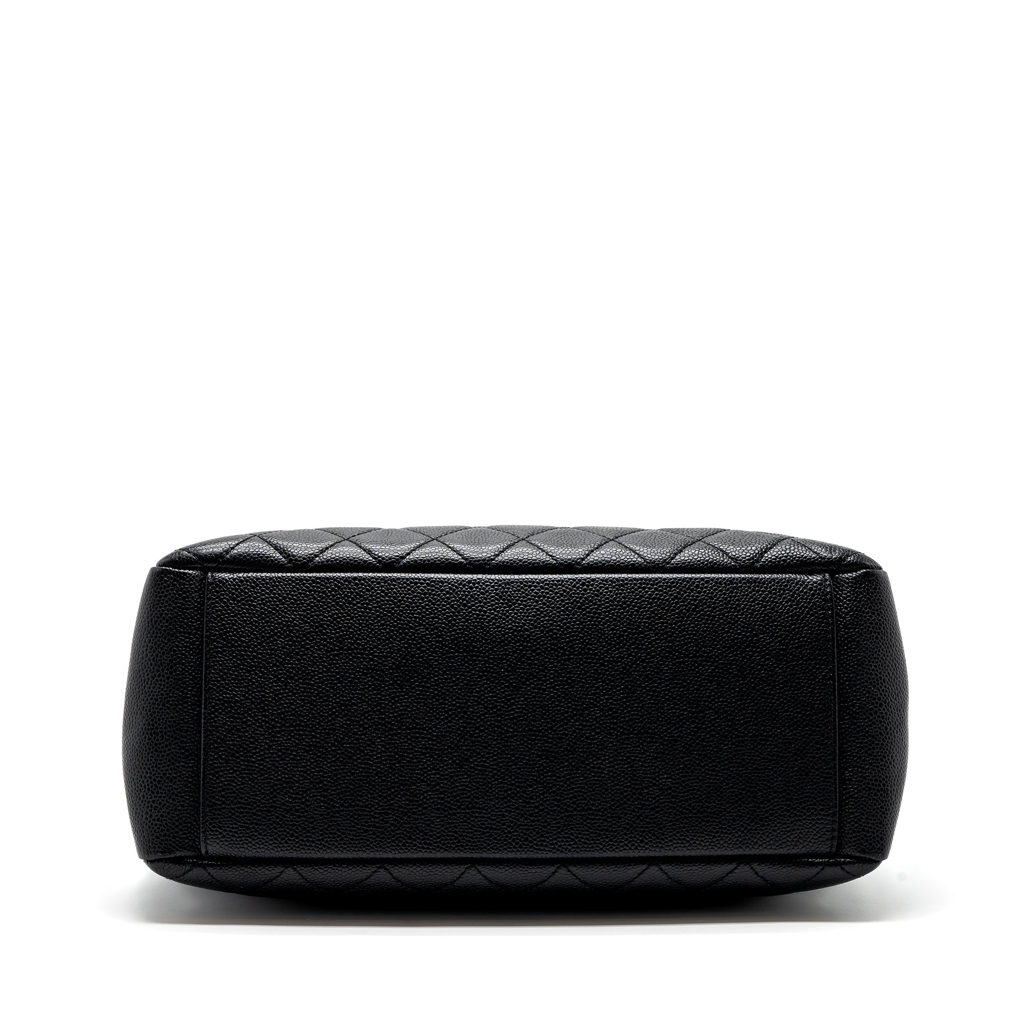 chanel-grand-shopping-tote-caviar-black-ghw-1