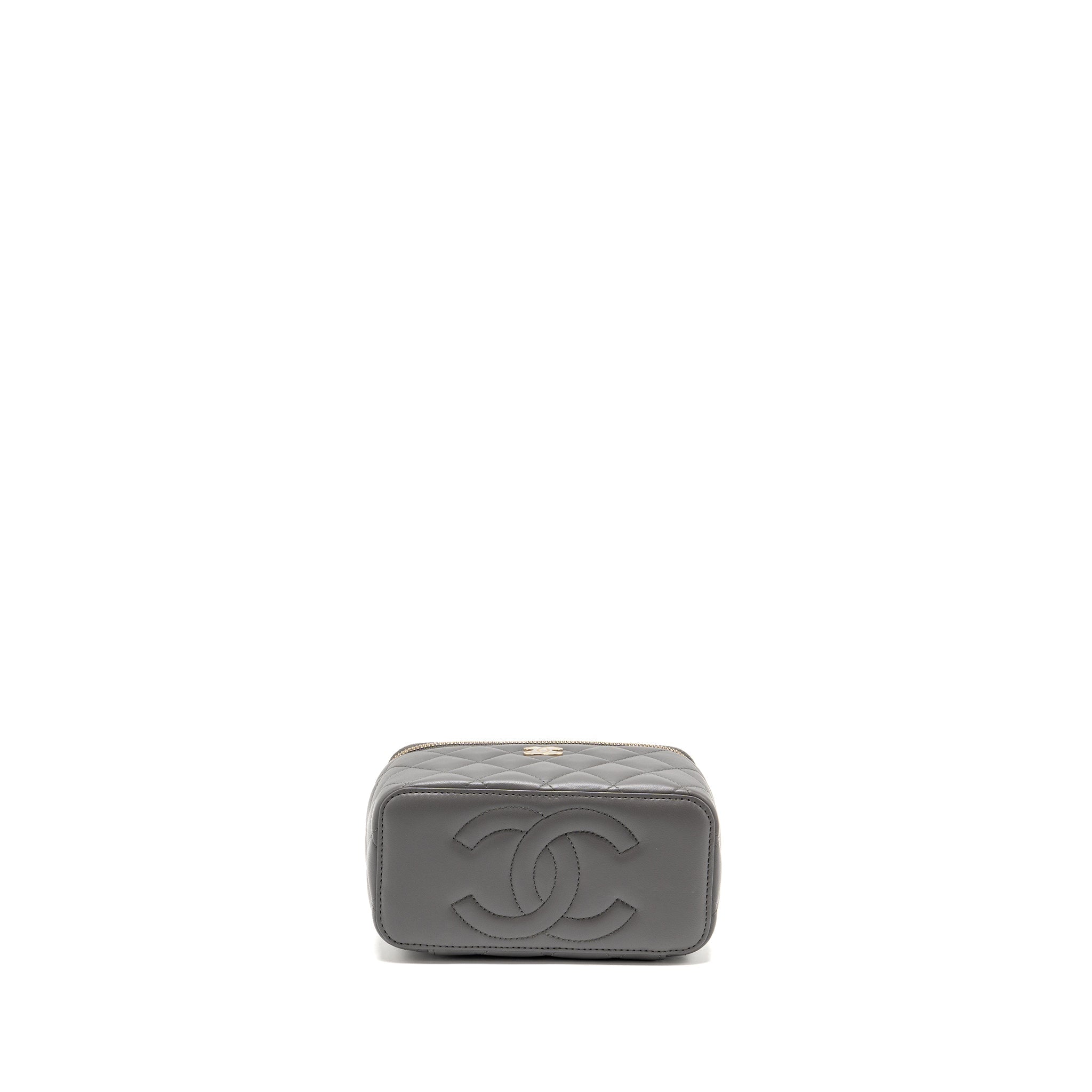 chanel-top-handle-long-vanity-with-chain-lambskin-grey-lghw-microchip-1