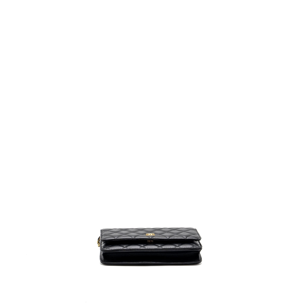 chanel-coco-heart-wallet-on-chain-lambskin-blackmicrochip