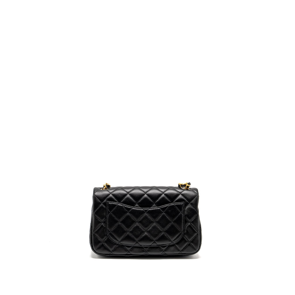 chanel-pearl-crush-mini-rectangular-flap-bag-lambskin-black-ghw-microchip-copy