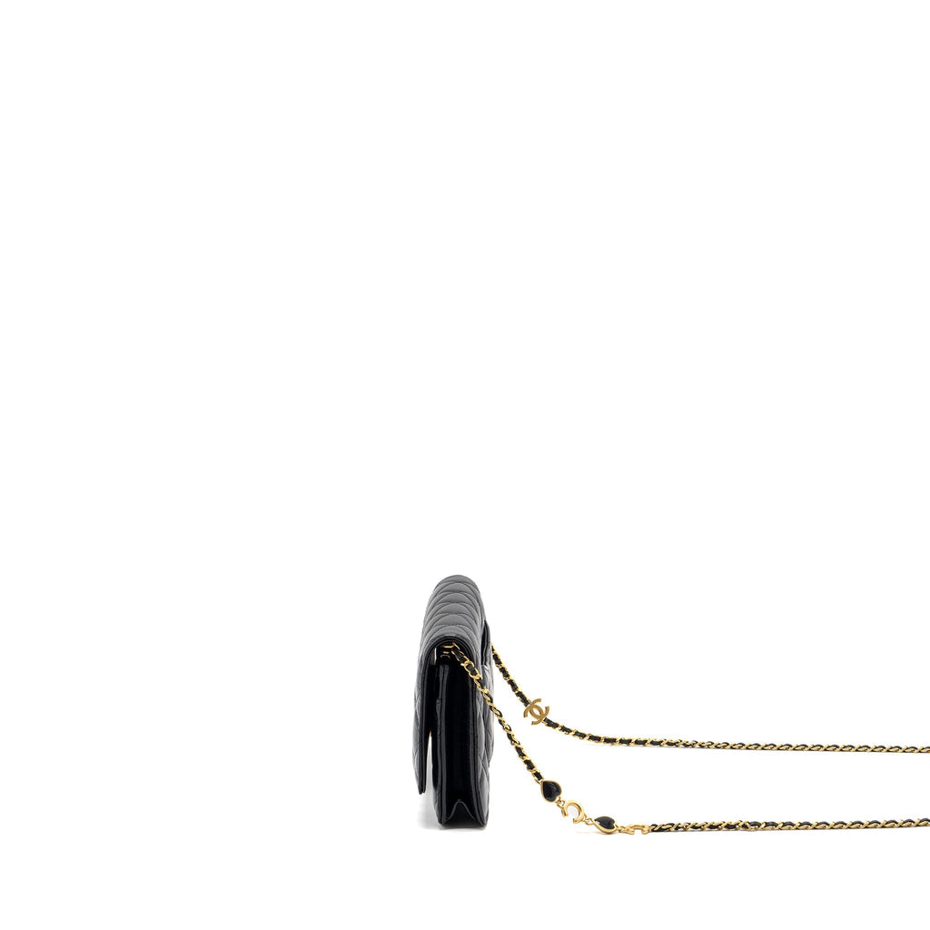 chanel-coco-heart-wallet-on-chain-lambskin-blackmicrochip