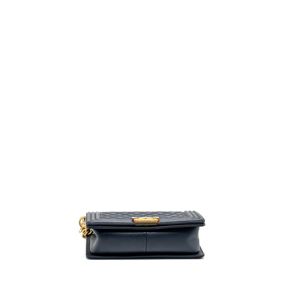 chanel-20b-medium-boy-bag-with-top-handle-calfskin-navy-ghw