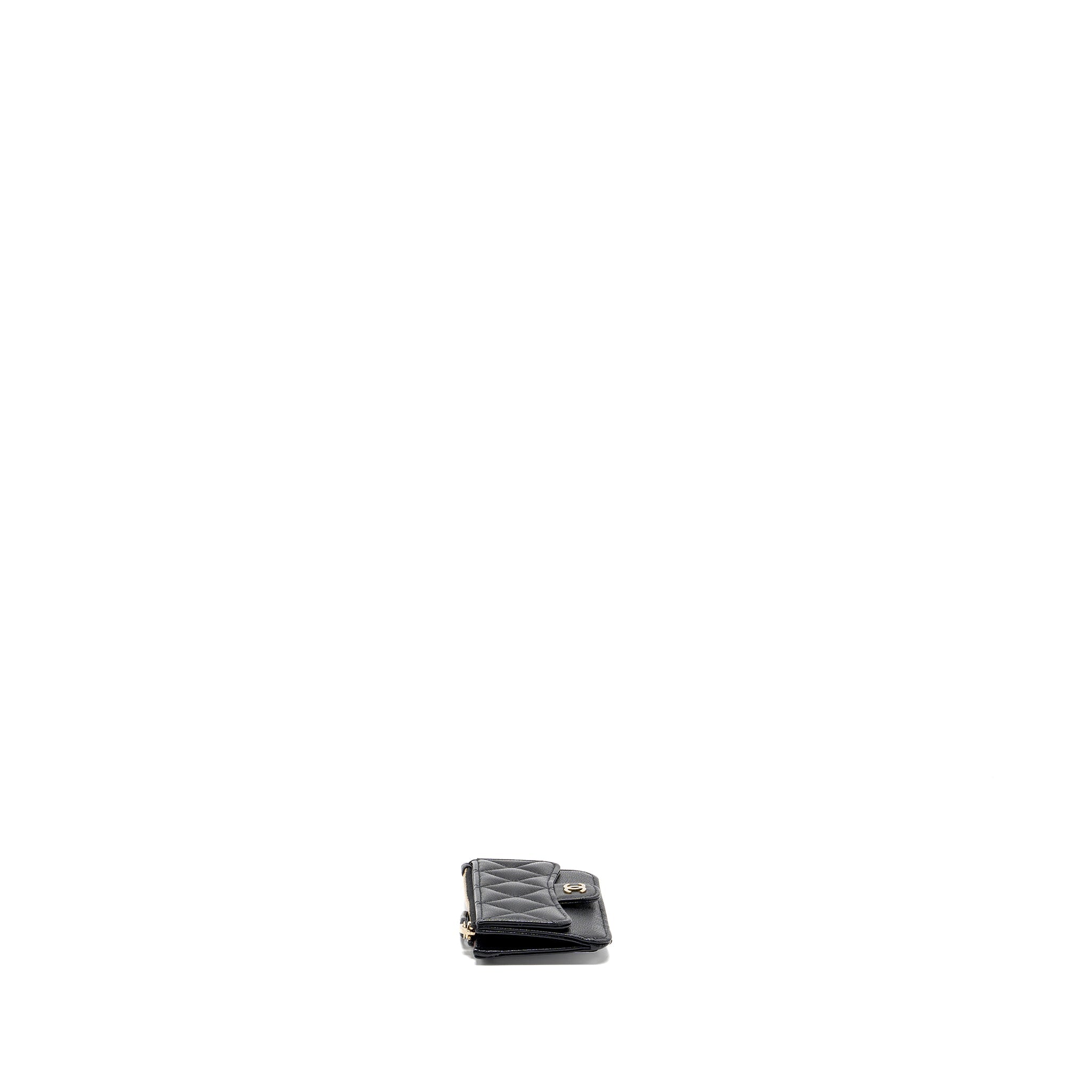 chanel-flap-with-zip-card-holder-caviar-black-lghw-microchip