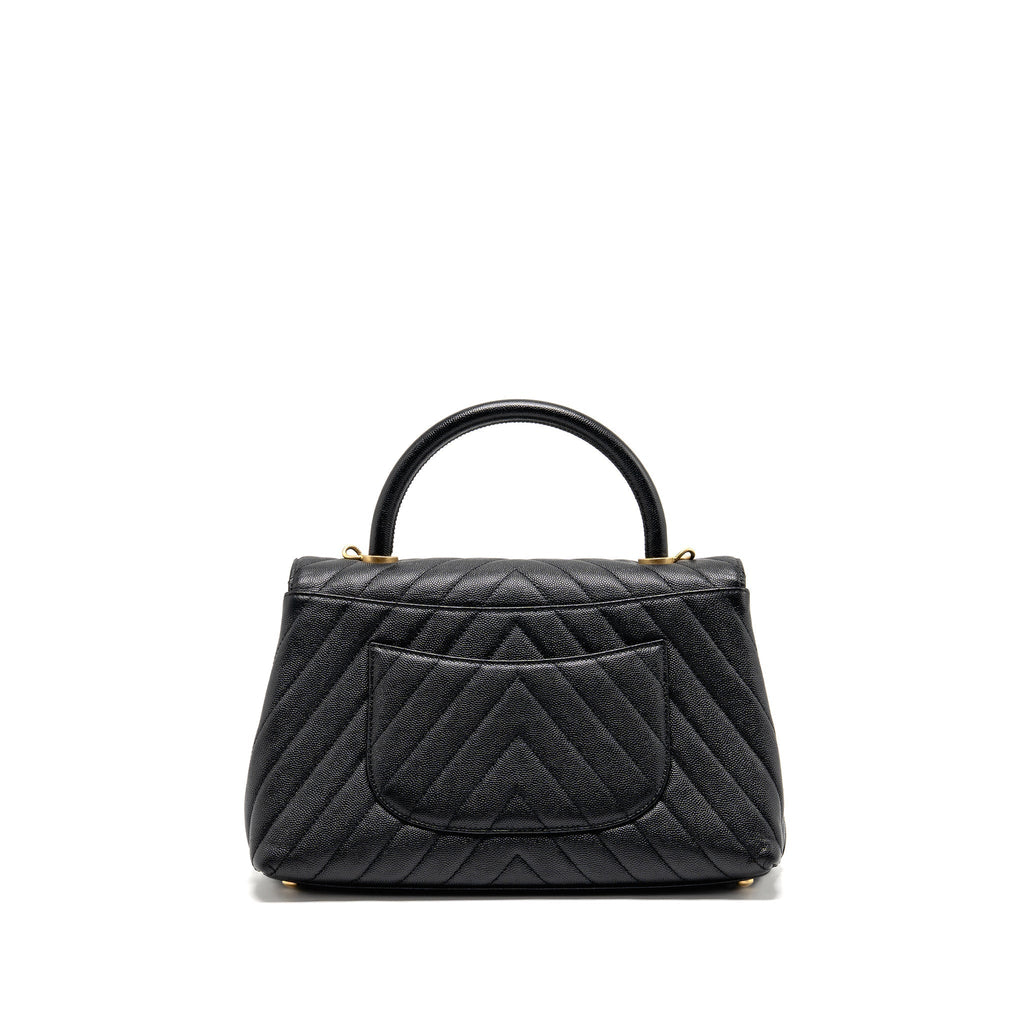 chanel-medium-chevron-coco-handle-caviar-black-ghw