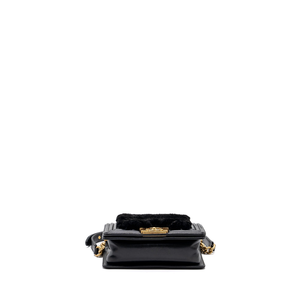 chanel-small-boy-bag-rabbit-hair-limited-edition-lambskin-ghw