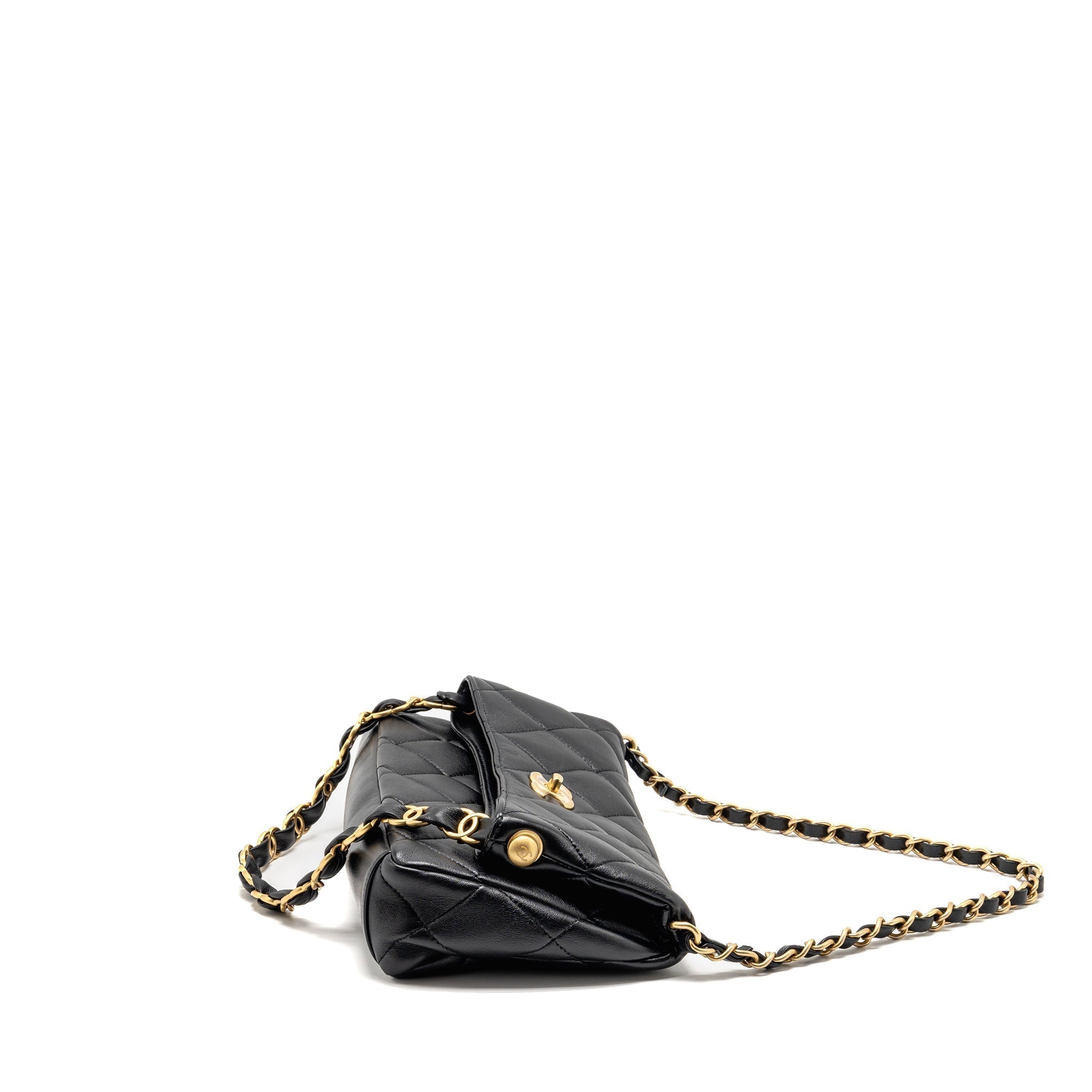 chanel-large-hobo-bag-lambskin-black-ghw-microchip-copy