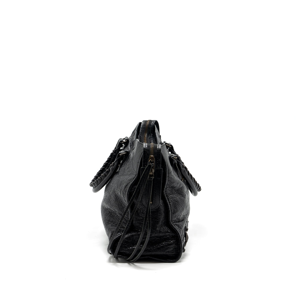 balenciaga-city-bag-calfskin-black-ruthenium-hardware