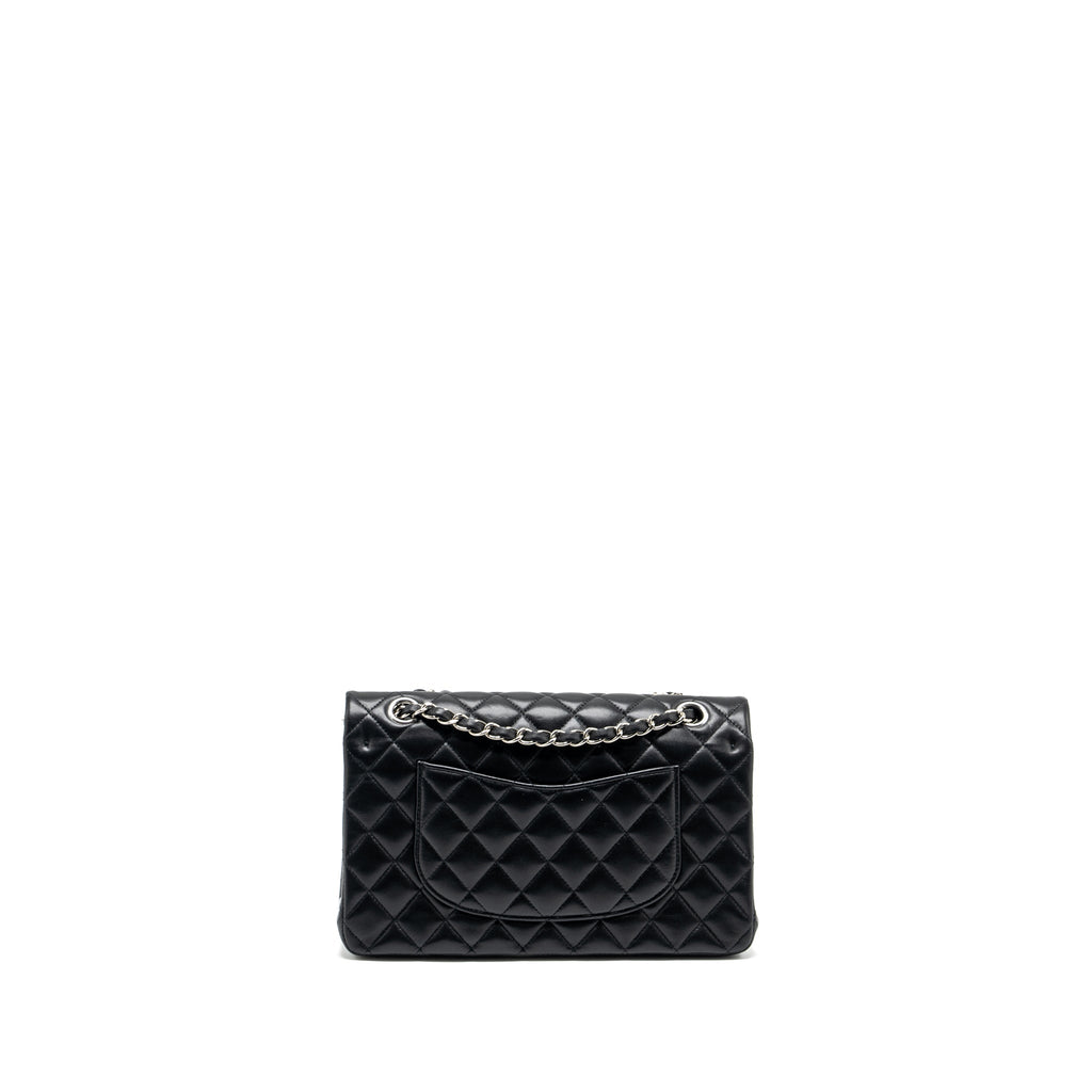 chanel-medium-classic-double-flap-bag-lambskin-black-shw-copy-1