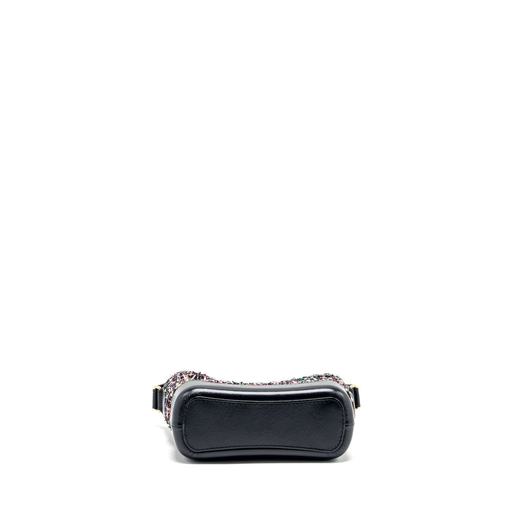 chanel-small-gabrielle-hobo-bag-tweed-calfskin-multicolour-multicolour-hardware-copy