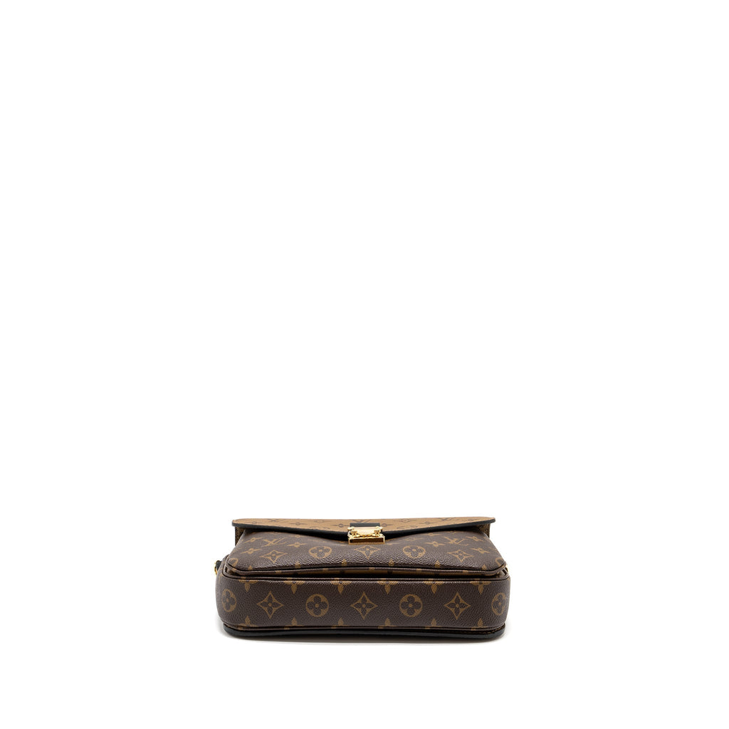 louis-vuitton-pochette-metis-monogram-reverse-canvas-ghw-5