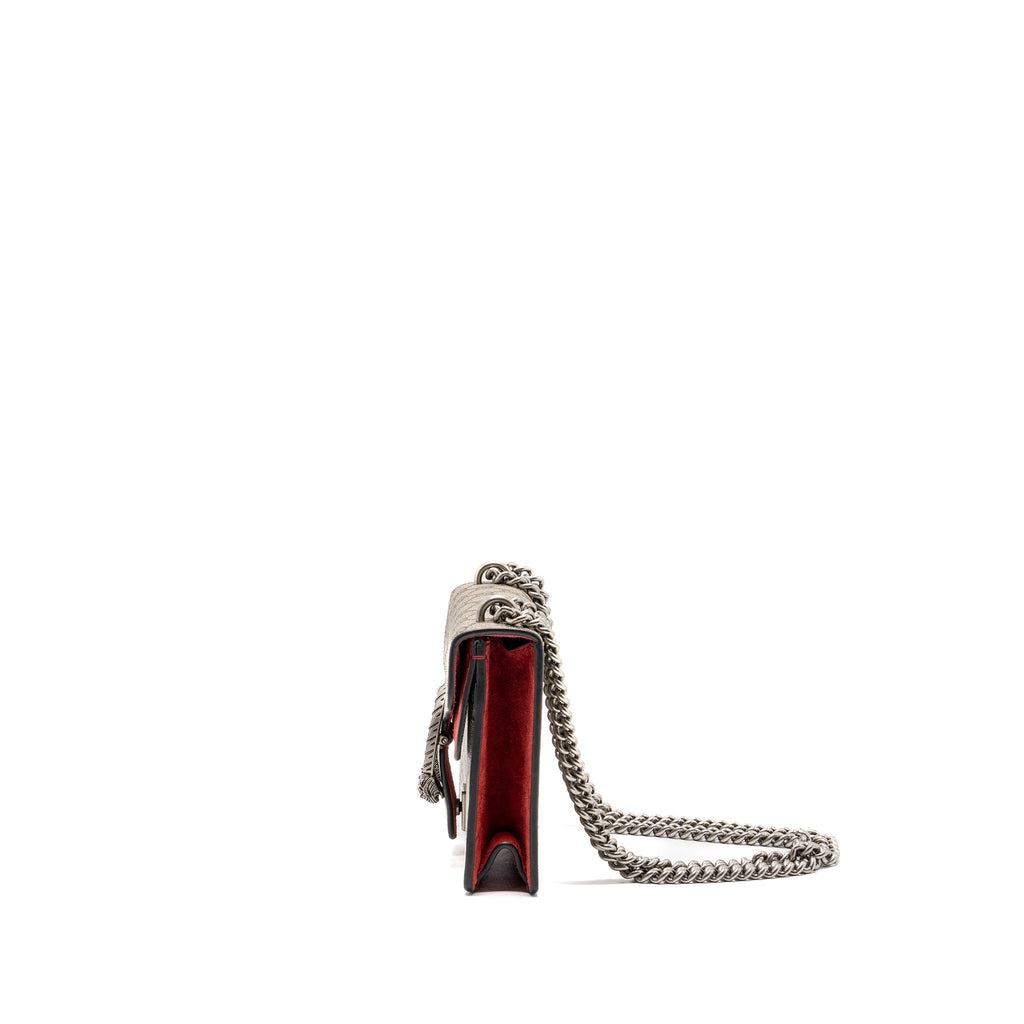 gucci-dionysus-gg-supreme-mini-bag-red-2
