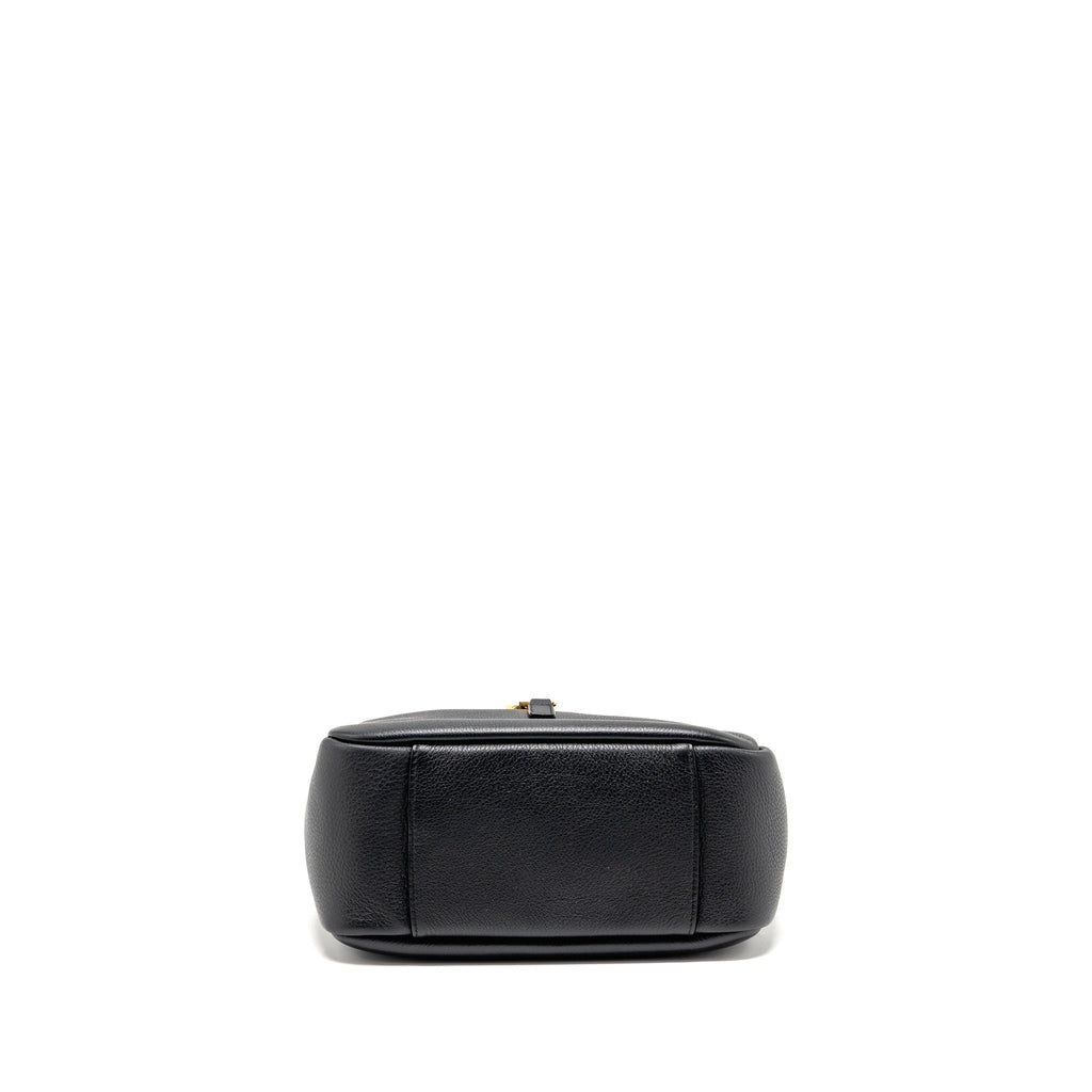 saint-laurent-le-5-a-7-soft-small-bag-calfskin-black-ghw