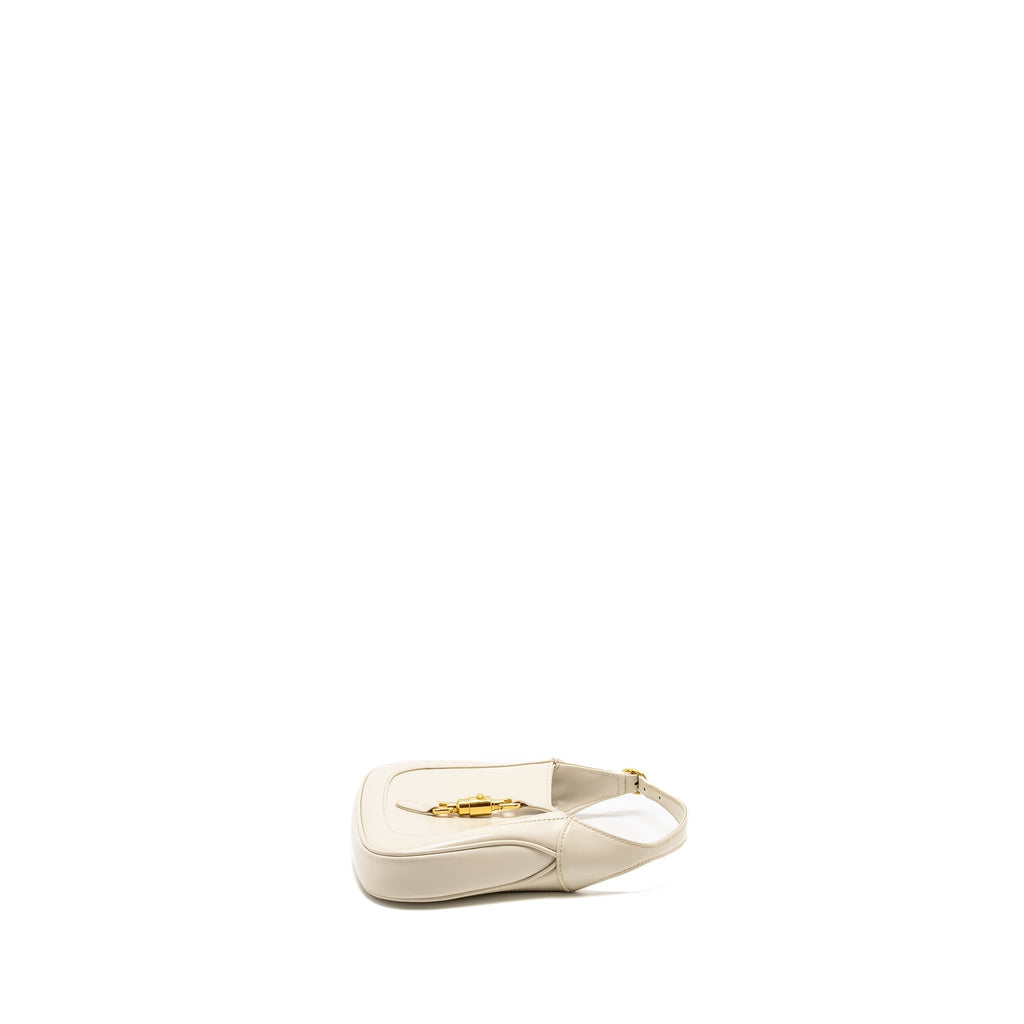 gucci-jackie-1961-mini-shoulder-bag-calfskin-white-ghw-1