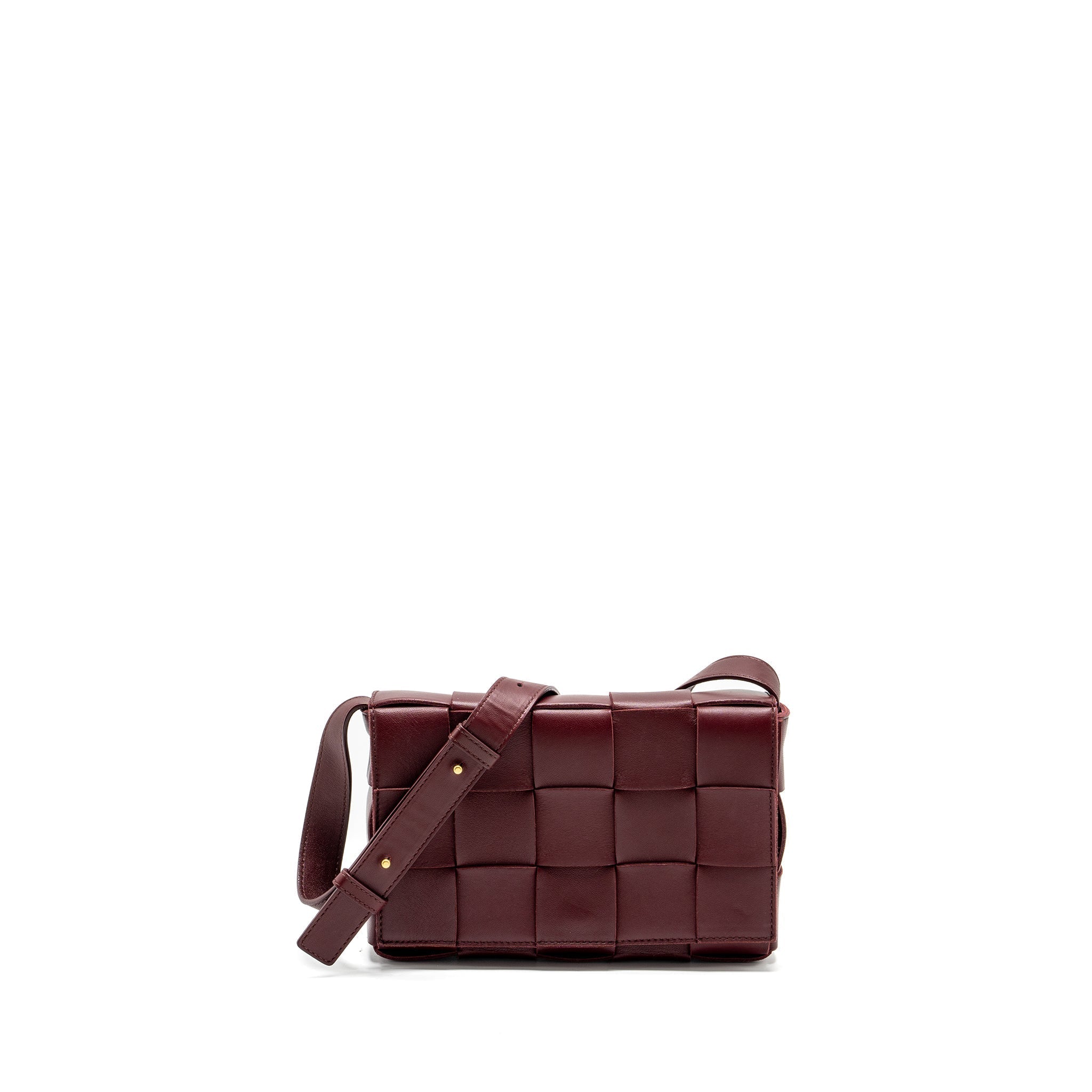 bottega-veneta-classic-cassette-bag-lambskin-burgundy-ghw