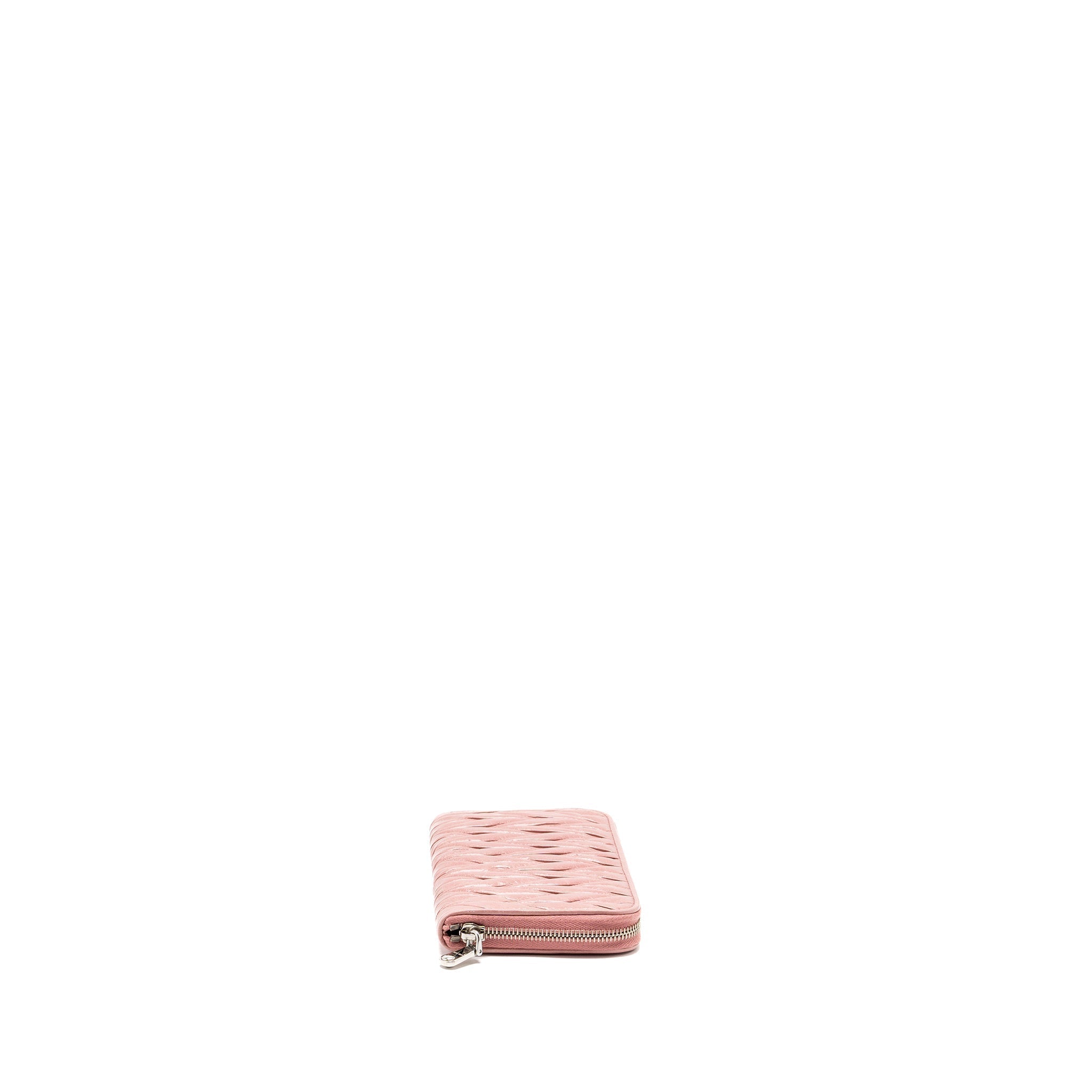 miu-miu-matelasse-leather-zip-around-long-wallet-pink-shw