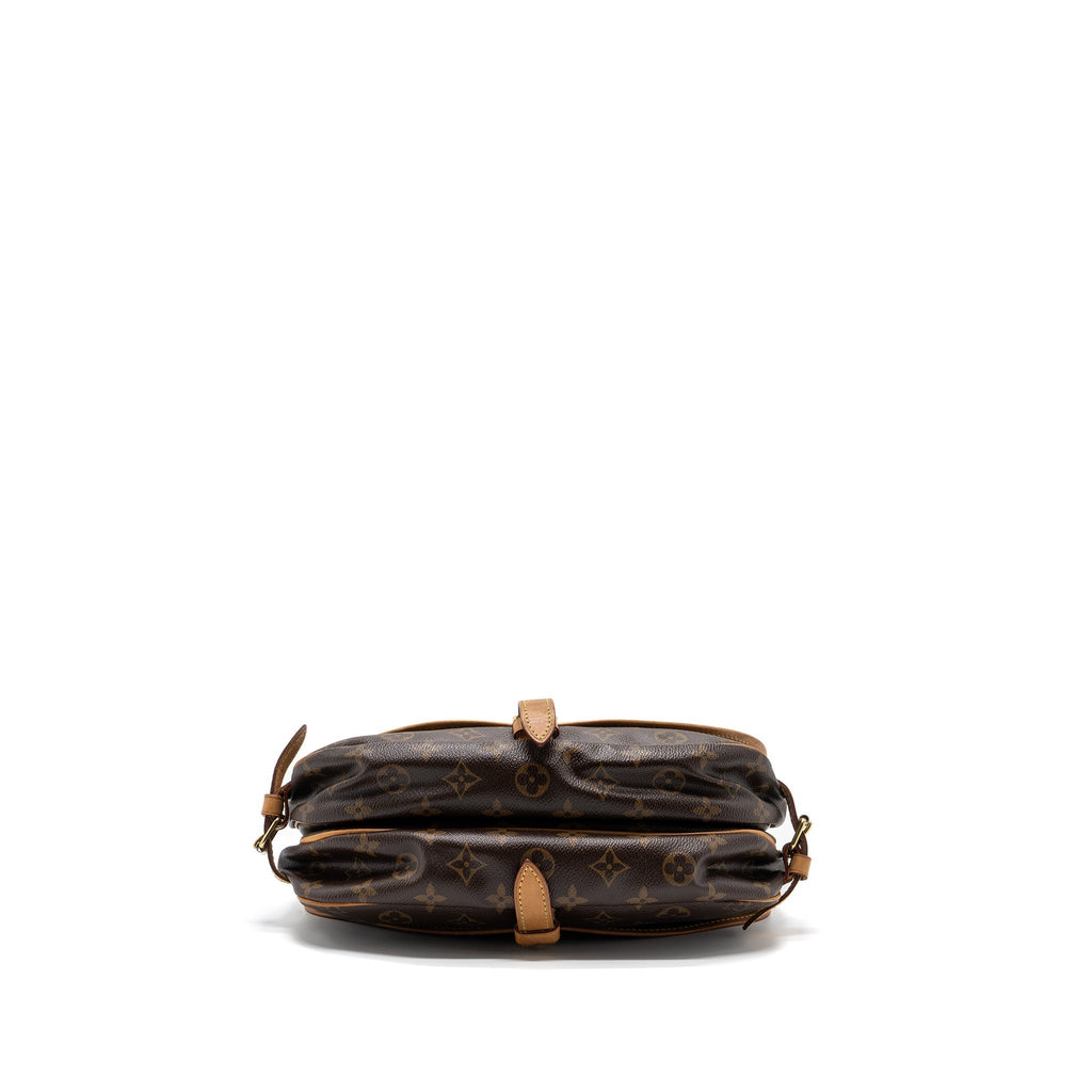 louis-vuitton-vintage-saumur-bag-monogram-canvas-ghw