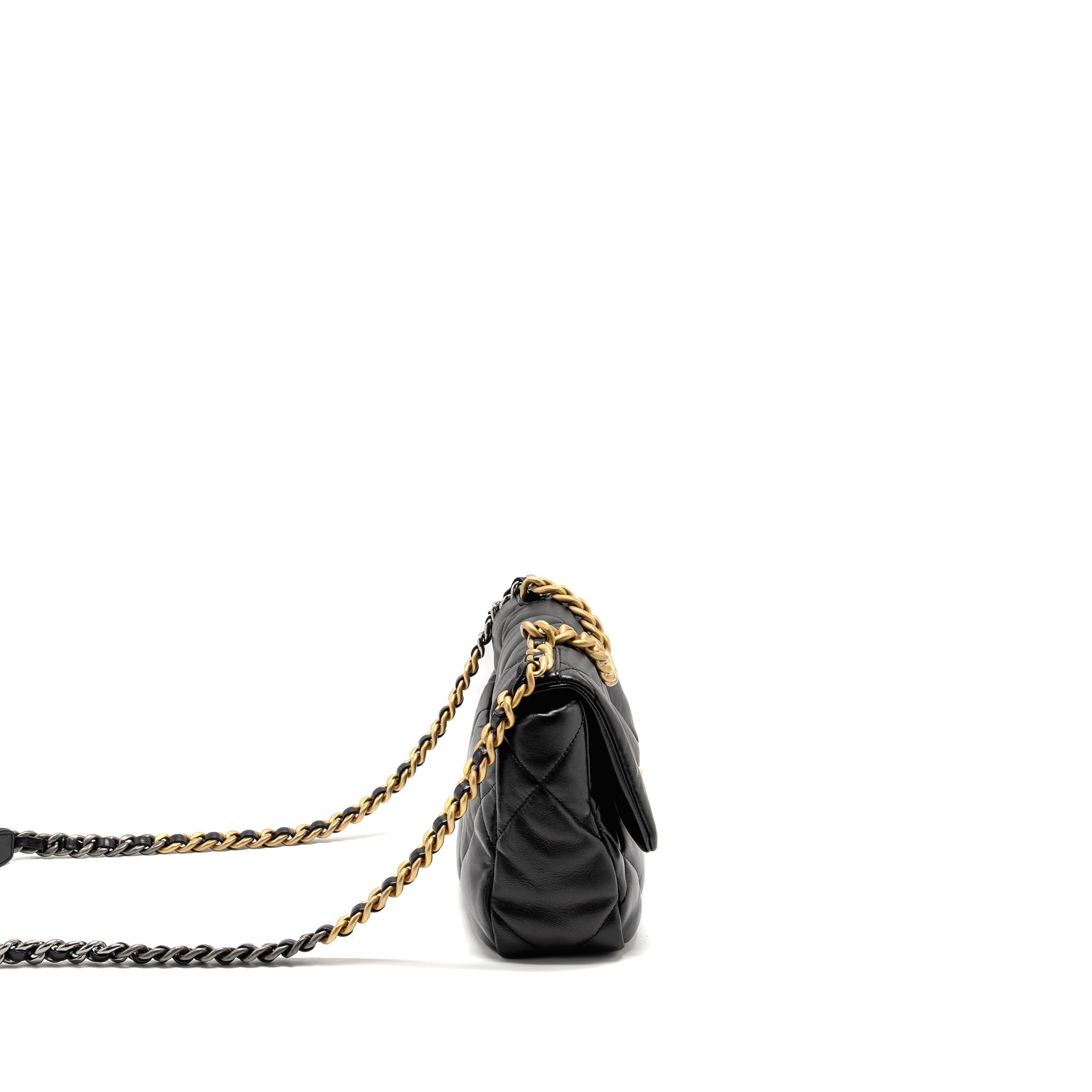 chanel-small-19-bag-lambskin-black-ghwmicrochip