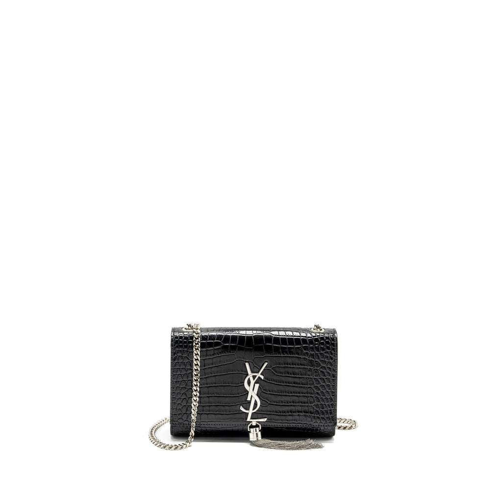 saint-laurent-ysl-kate-small-chain-wallet-with-tassel-in-crocodile-embossed-black-shw