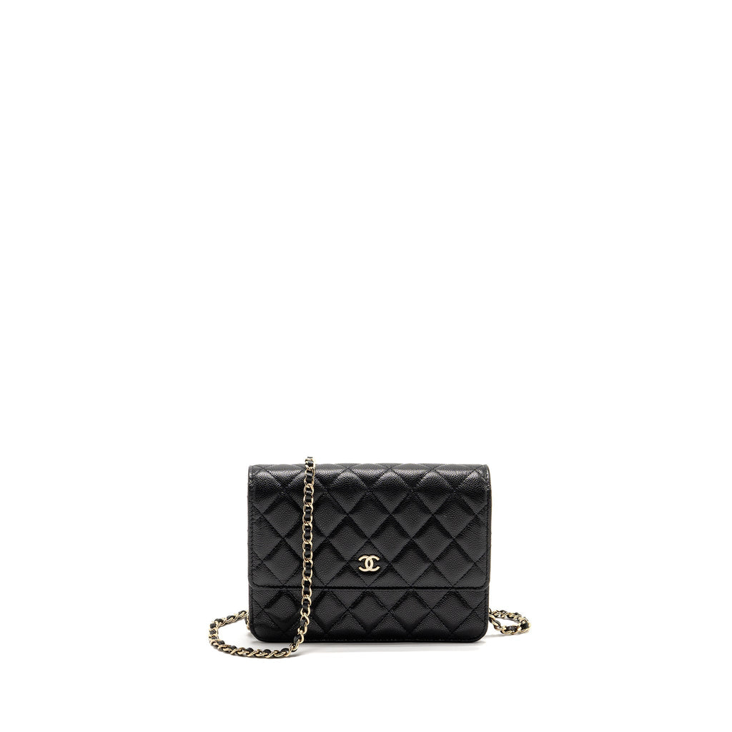 chanel-square-wallet-on-chain-caviar-black-lghw-microchip