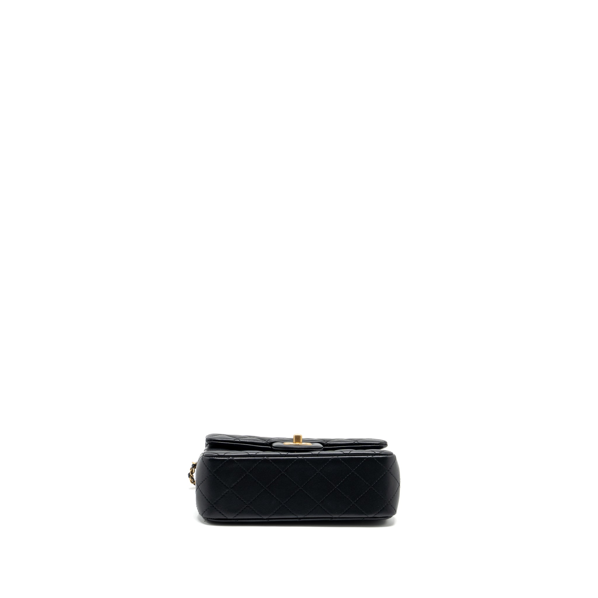 chanel-pearl-crush-mini-rectangular-flap-bag-lambskin-black-ghwmicrochip