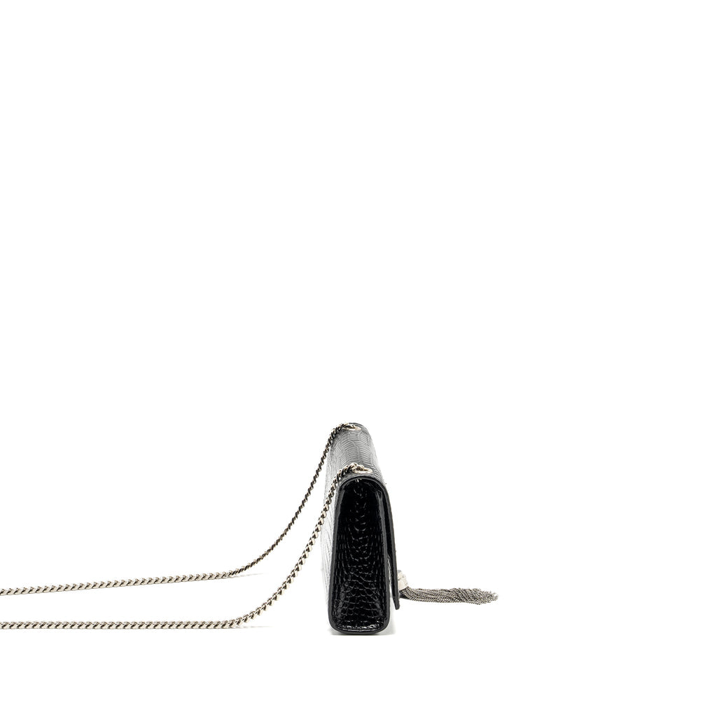 saint-laurent-ysl-kate-small-chain-wallet-with-tassel-in-crocodile-embossed-black-shw