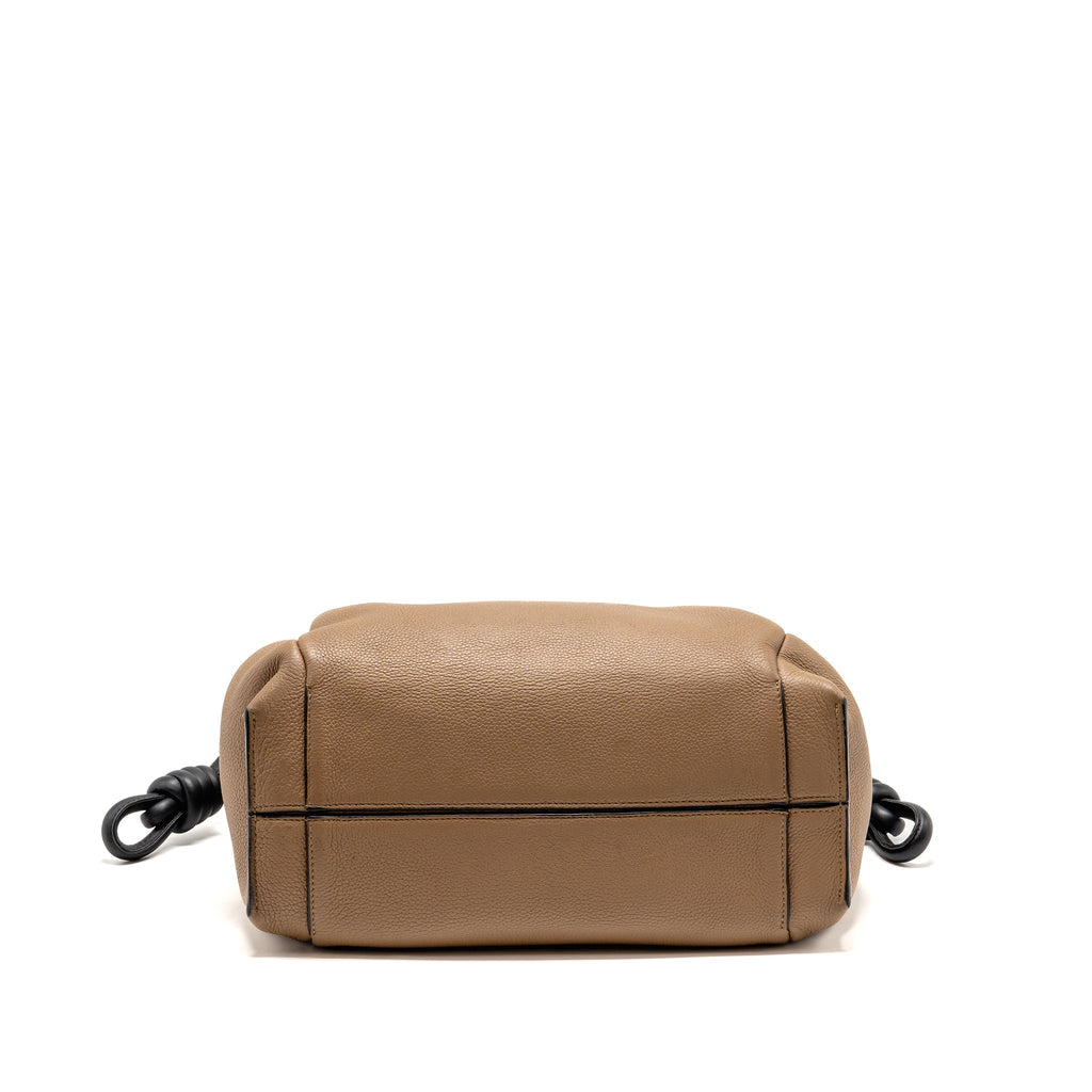 loewe-bag-beige