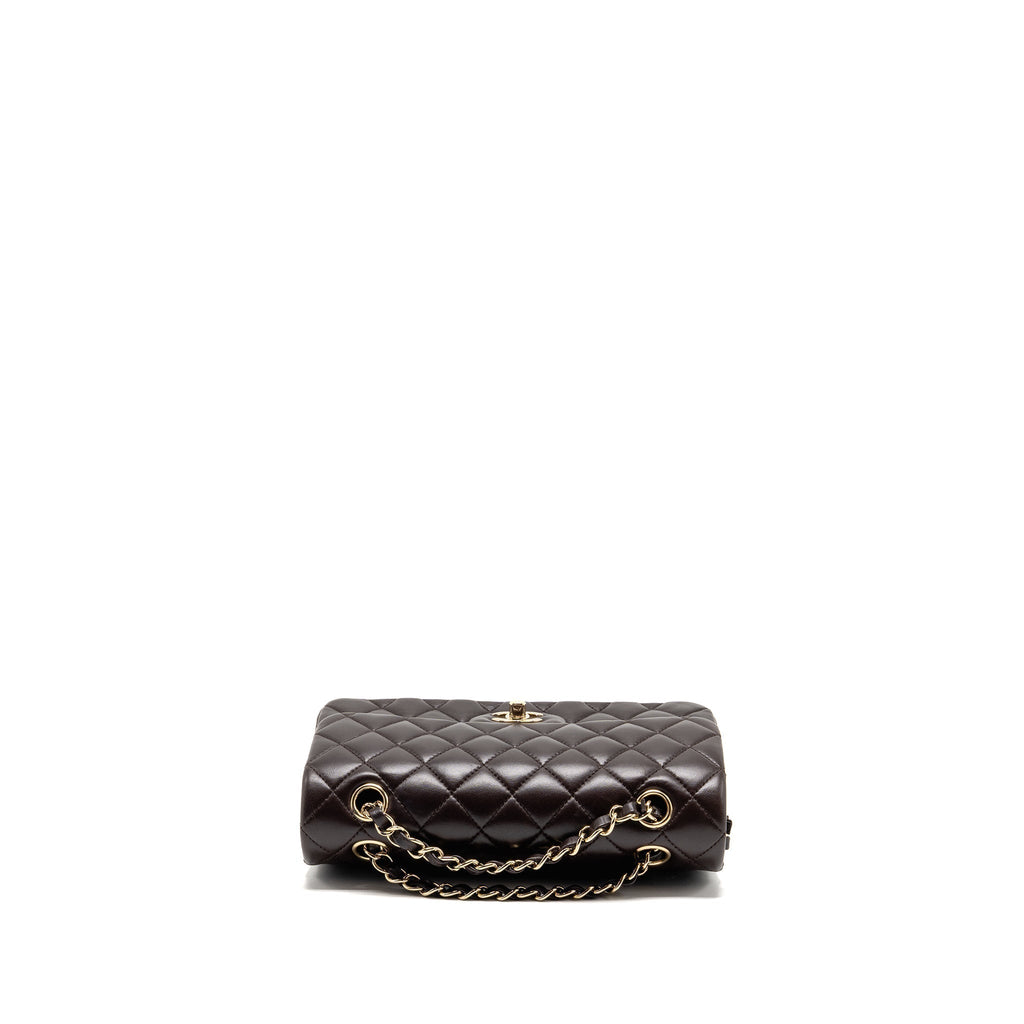 chanel-double-flap-bag-lambskin