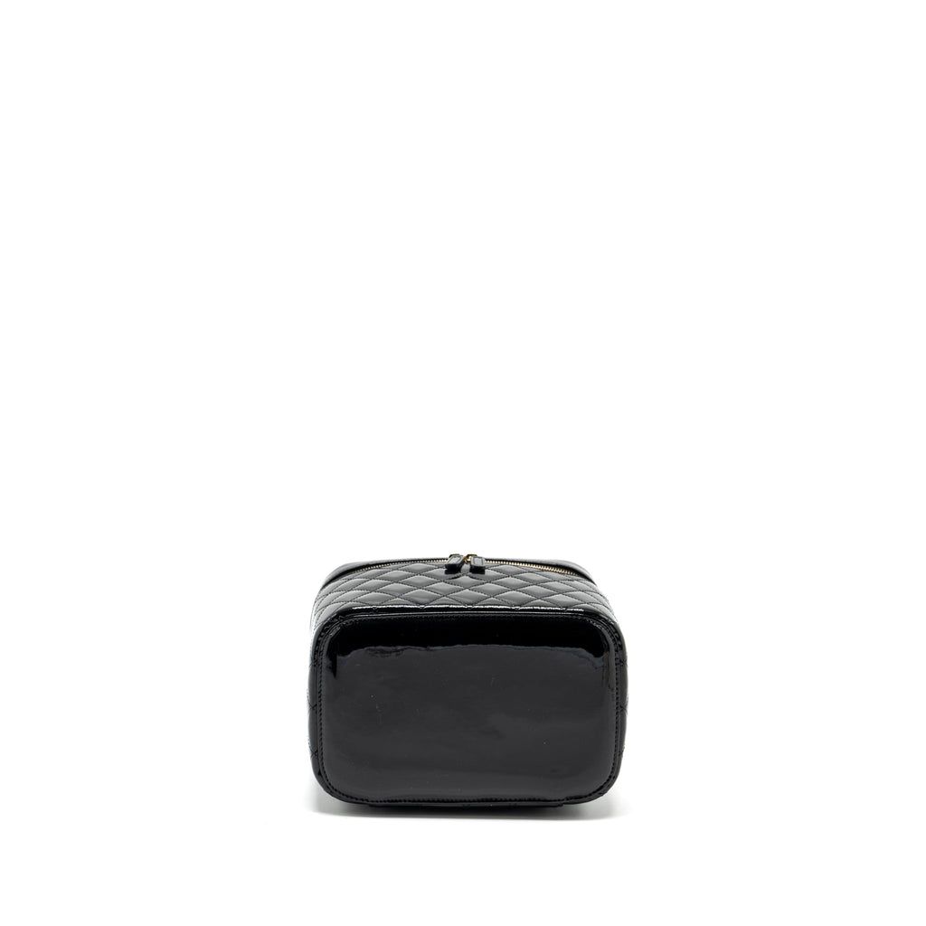 chanel-top-handle-vanity-case-patent-black-lghw