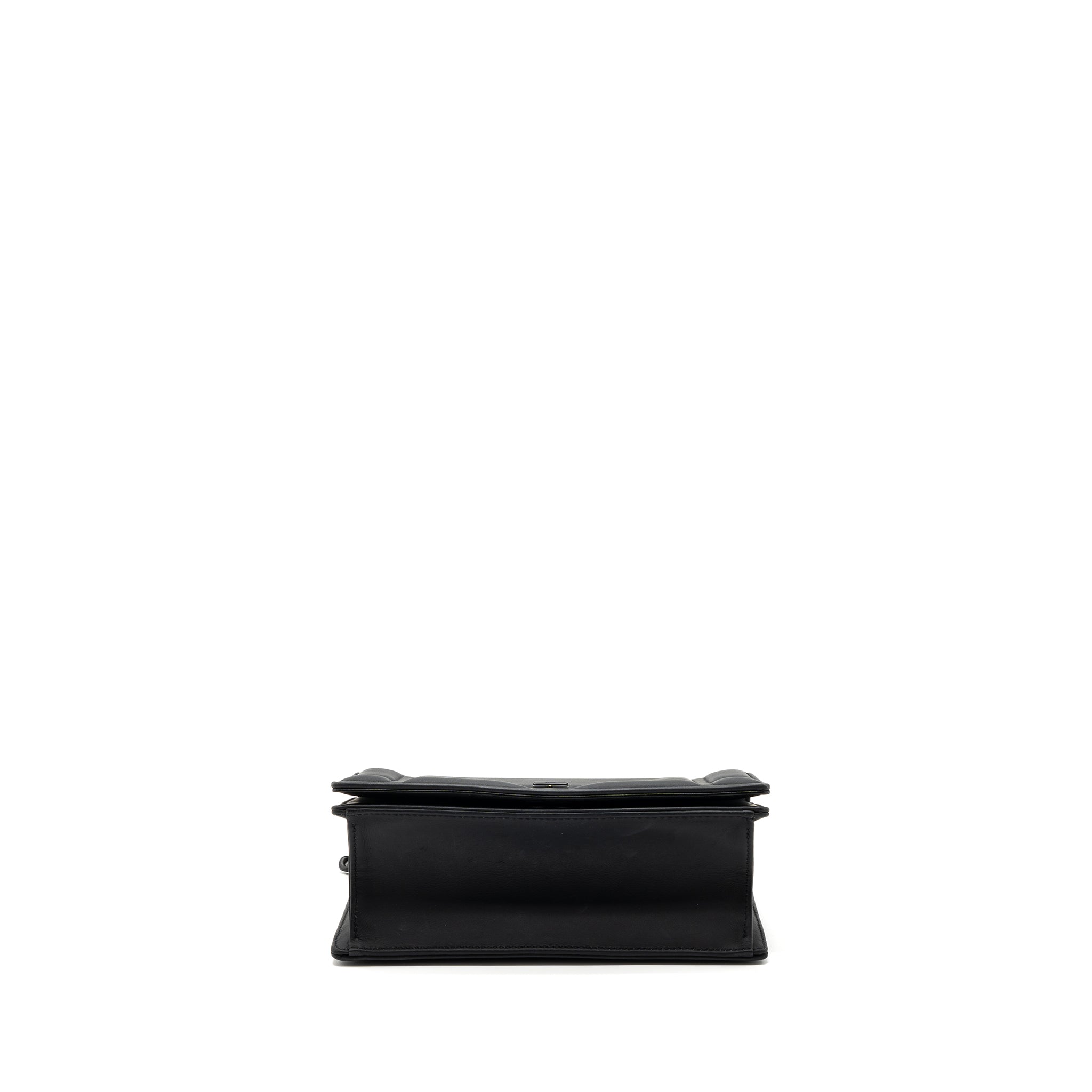 dior-diorama-bag-calfskin-so-black