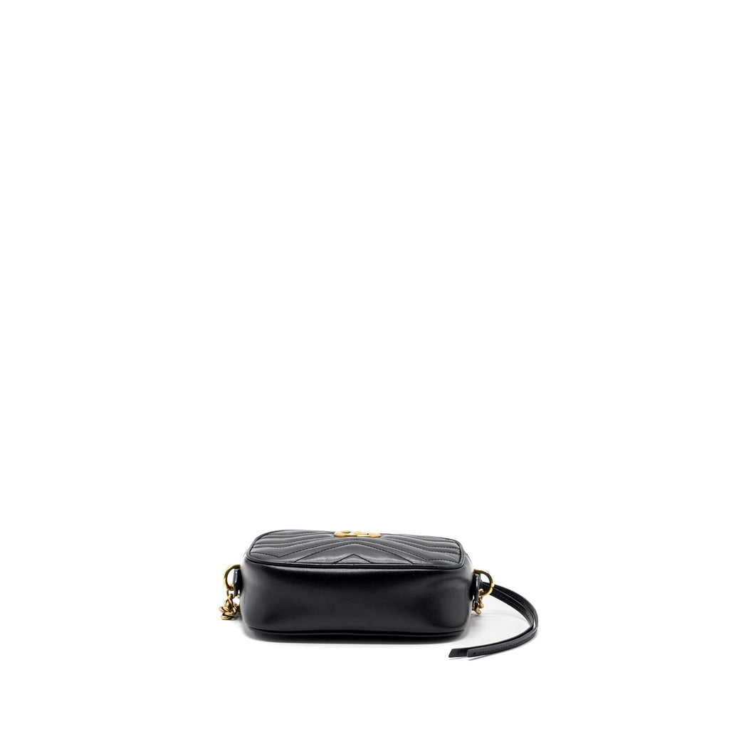 gucci-gg-marmont-camera-bag-black-ghw-1