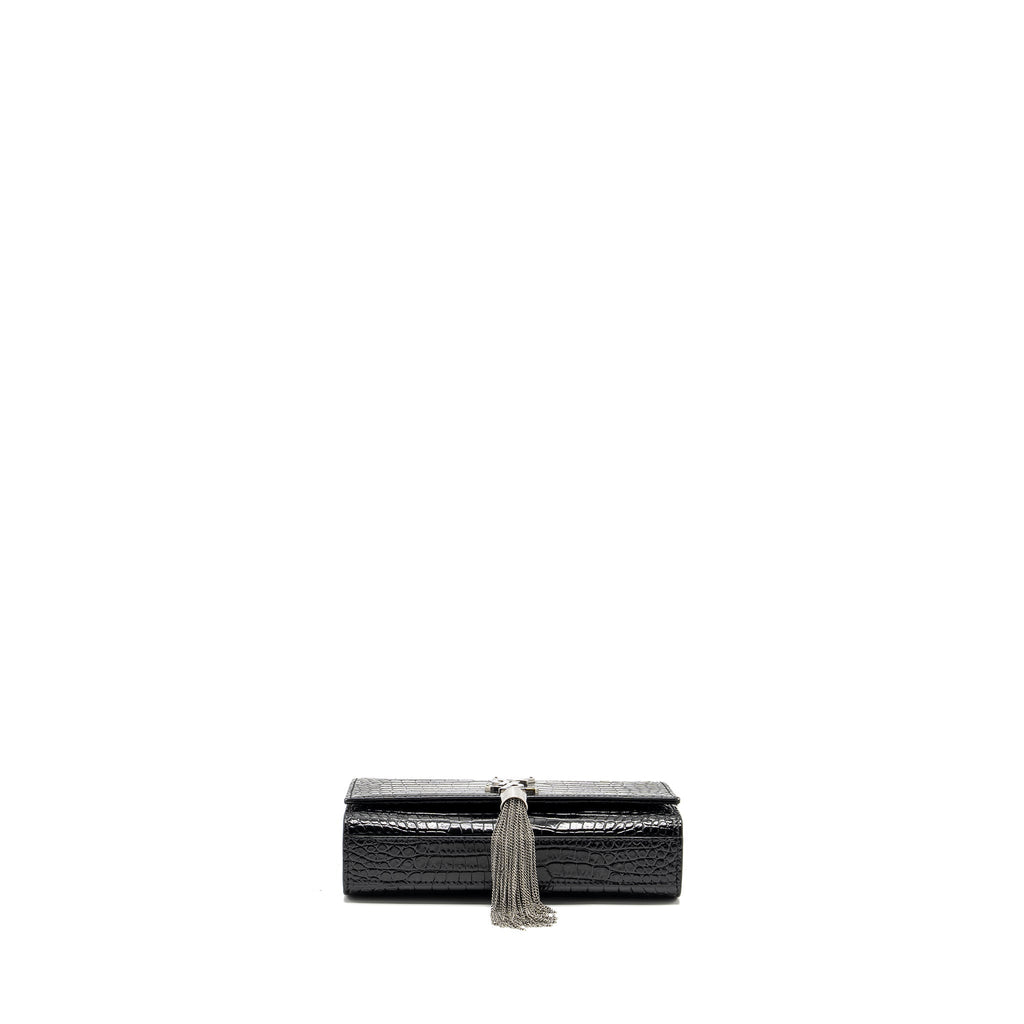 saint-laurent-ysl-kate-small-chain-wallet-with-tassel-in-crocodile-embossed-black-shw