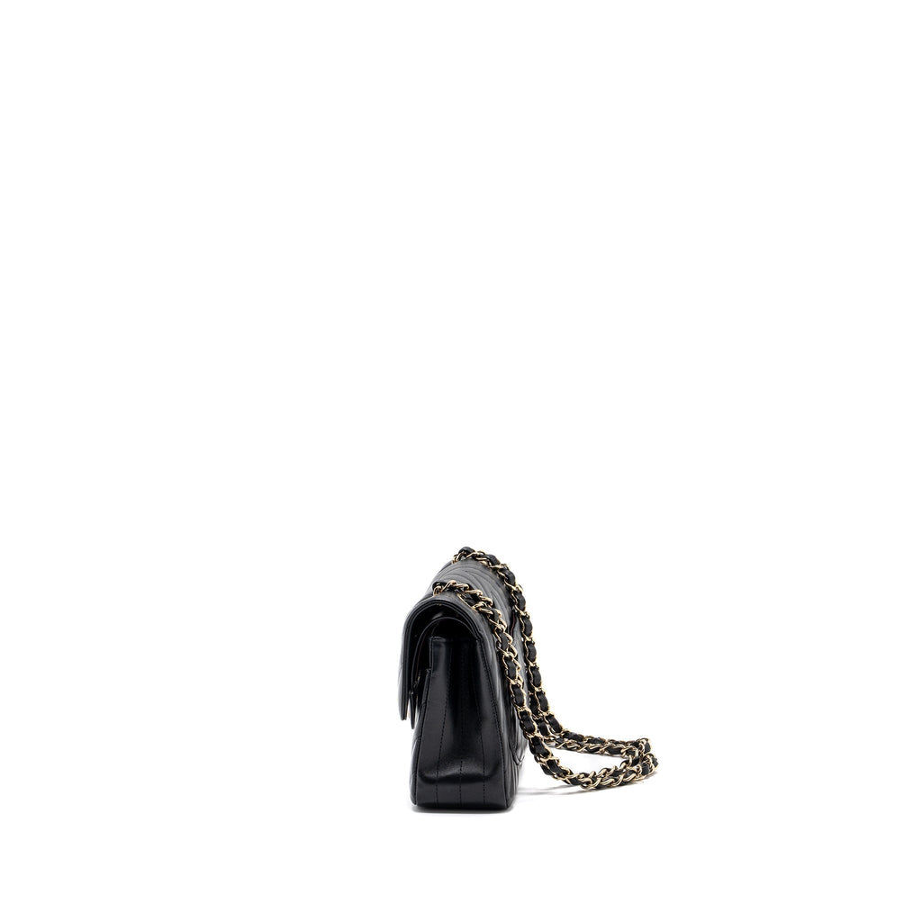 copy-of-chanel-small-classic-flap-bag-chevron-lambskin-black-lghw