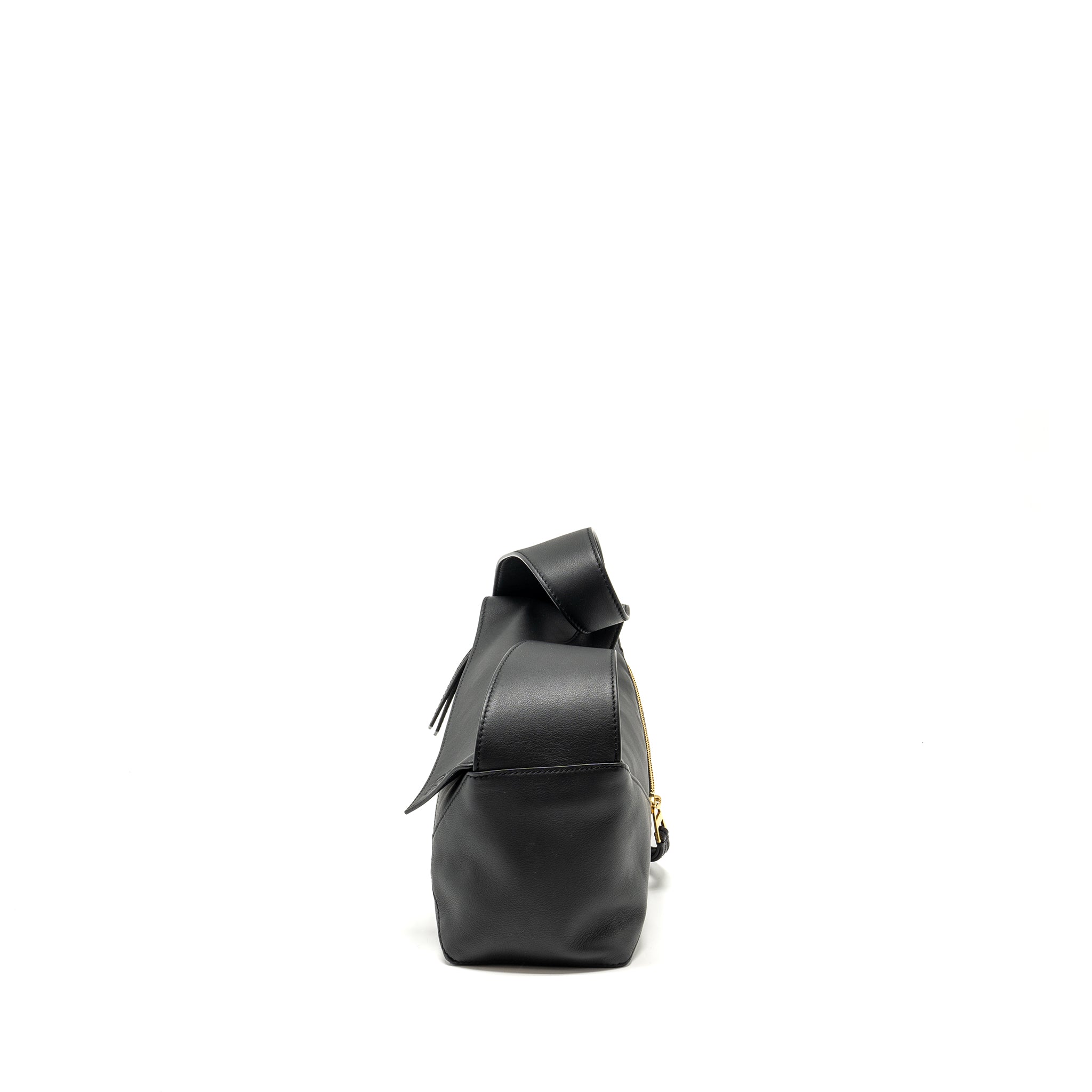 loewe-puzzle-hobo-bag-calfskin-black-ghw