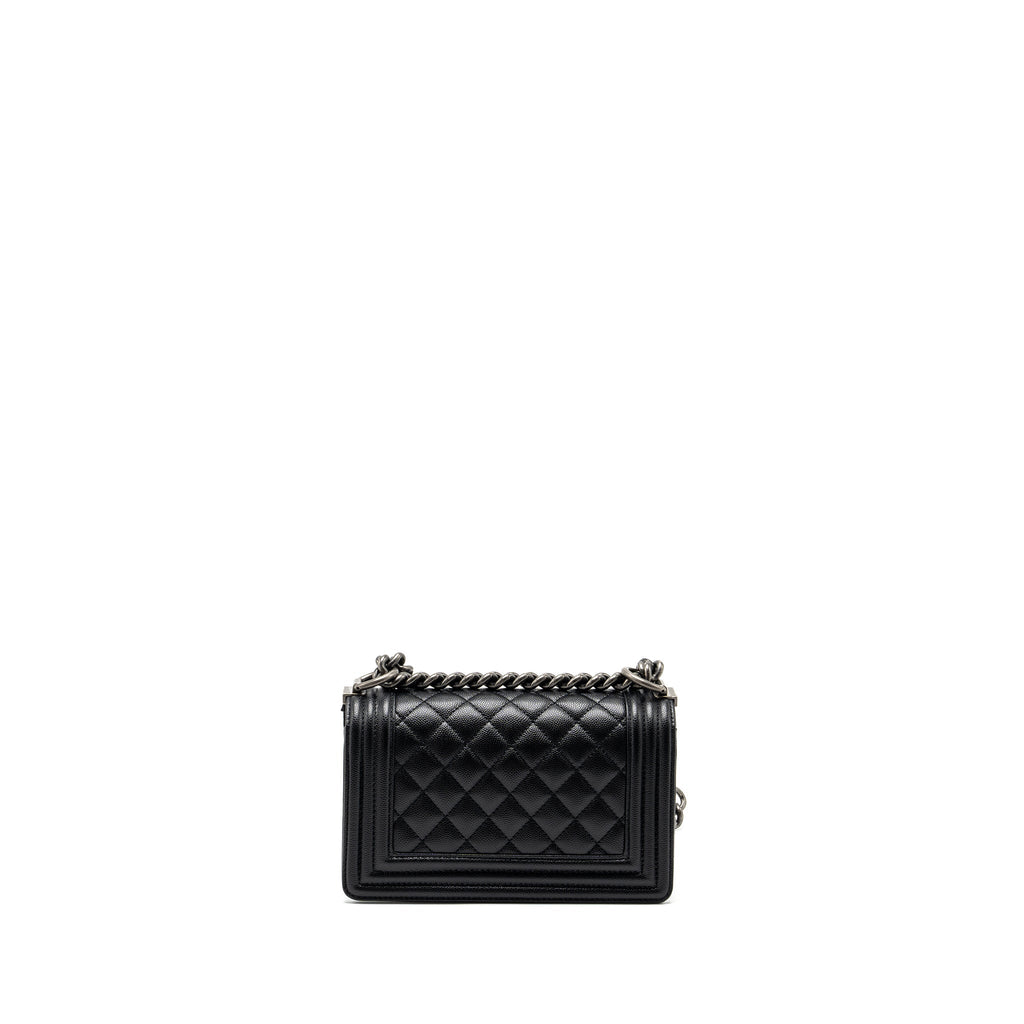 chanel-small-boy-bag-caviar-black-ruthenium-hardware-microchip-2