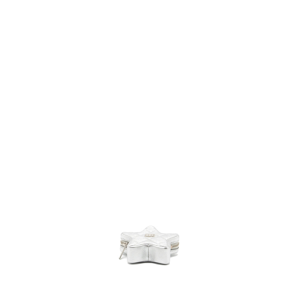 chanel-mini-star-coin-purse-calfskin-silver-lghwmicrochip