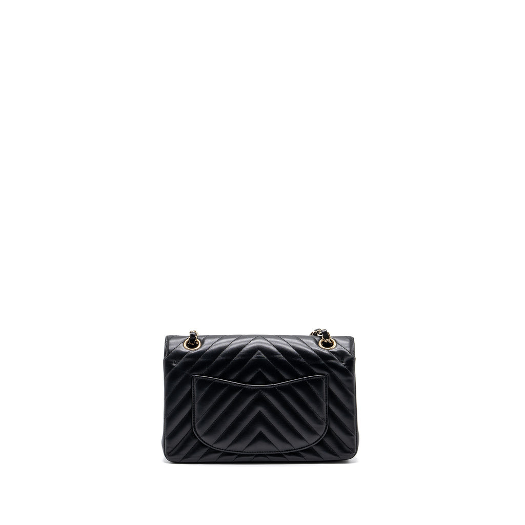 copy-of-chanel-small-classic-flap-bag-chevron-lambskin-black-lghw