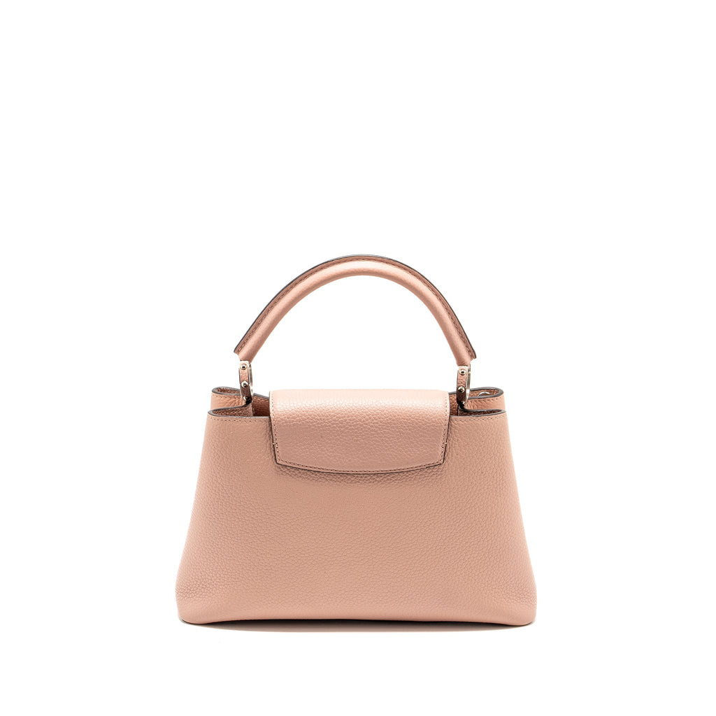 louis-vuitton-capucines-mm-taurillon-pink-shw