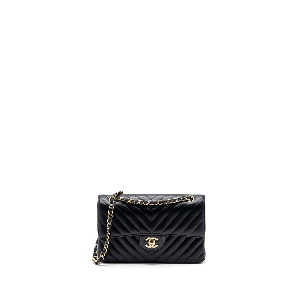 copy-of-chanel-small-classic-flap-bag-chevron-lambskin-black-lghw