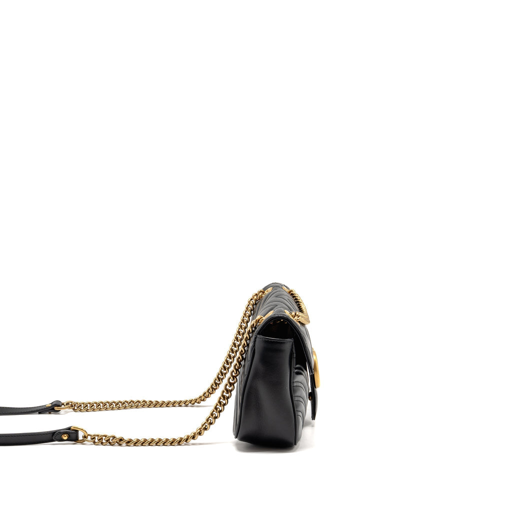 gucci-medium-gg-marmont-shoulder-bag-calfskin-black-ghw-1