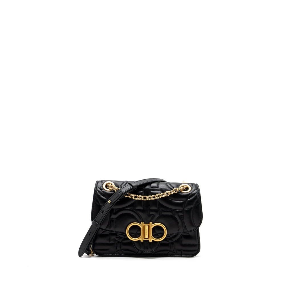 ferragamo-glancing-quilted-leather-shoulder-bag-calfskin-black-ghw