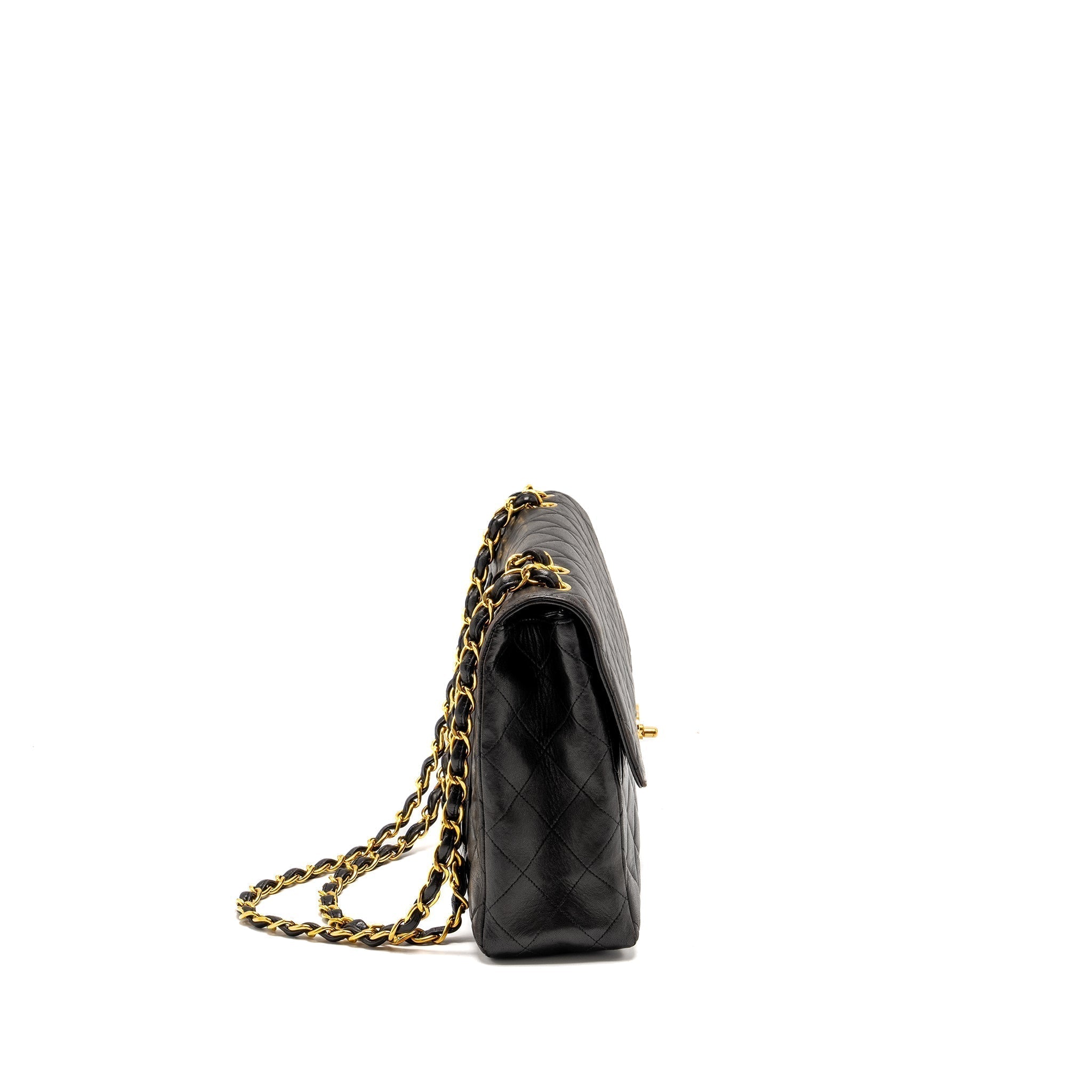 chanel-vintage-jumbo-classic-double-flap-bag-lambskin-black-ghw