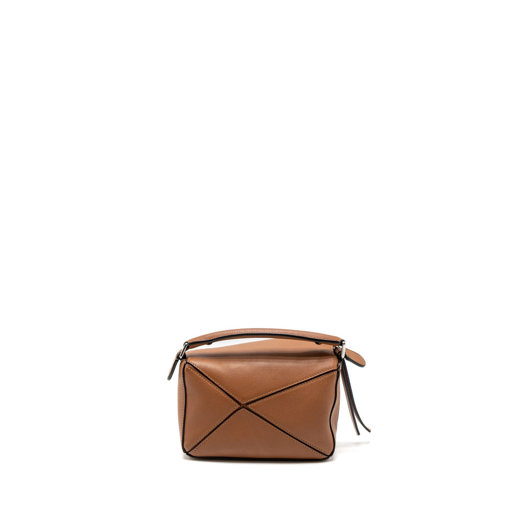 loewe-mini-puzzle-bag-calfskin-tan-shw-1