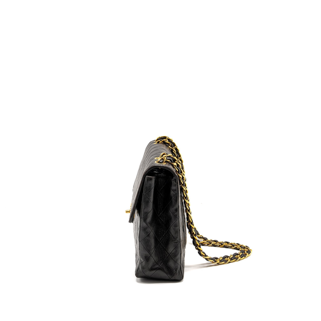 chanel-vintage-jumbo-classic-double-flap-bag-lambskin-black-ghw