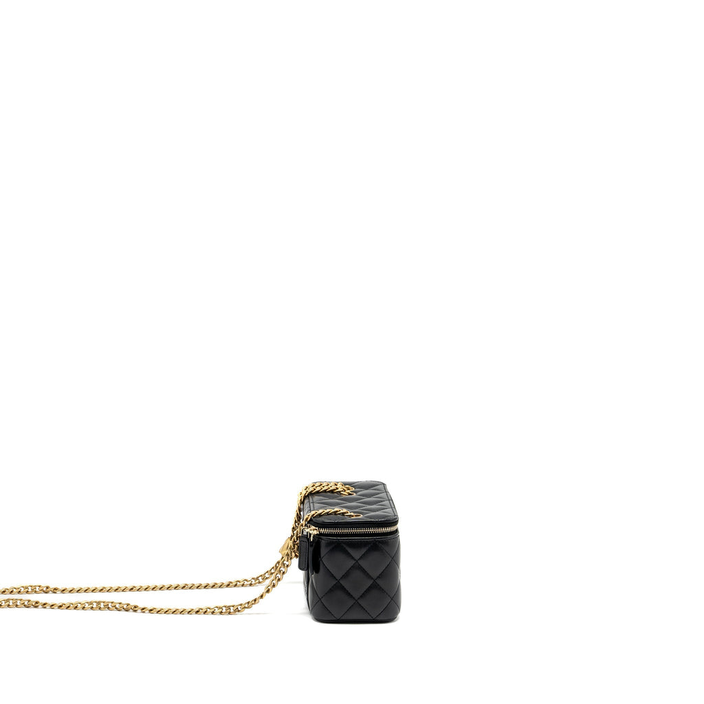 chanel-22k-gold-pillar-long-vanity-with-adjustable-chain-lambskin-black-ghw-microchip