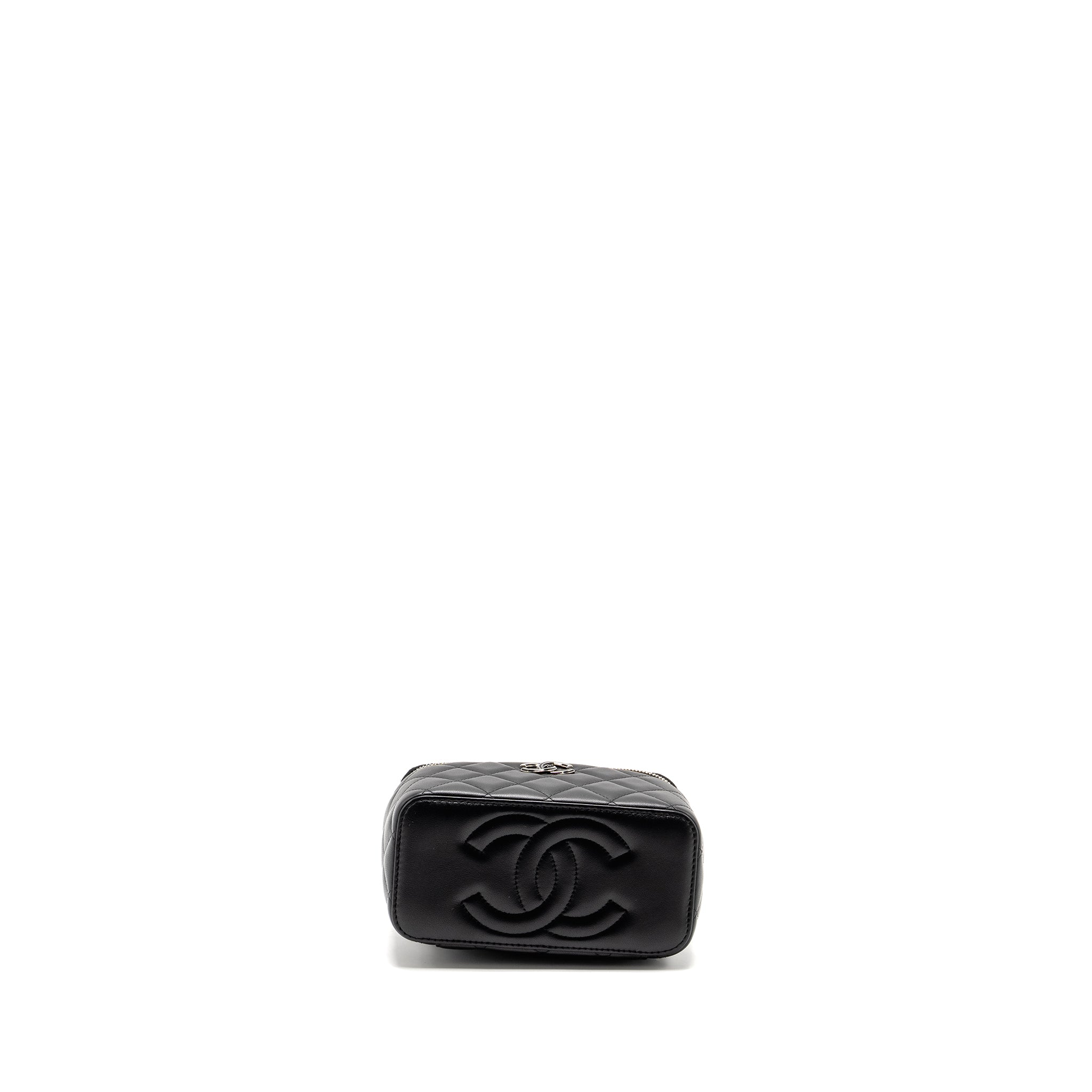 chanel-top-handle-long-vanity-case-lambskin-black-shw-microchip-copy