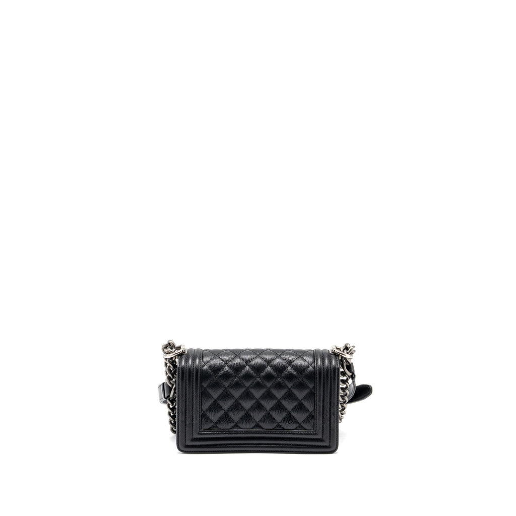 chanel-small-boy-bag-caviar-black-ruthenium-hardware-microchip-3